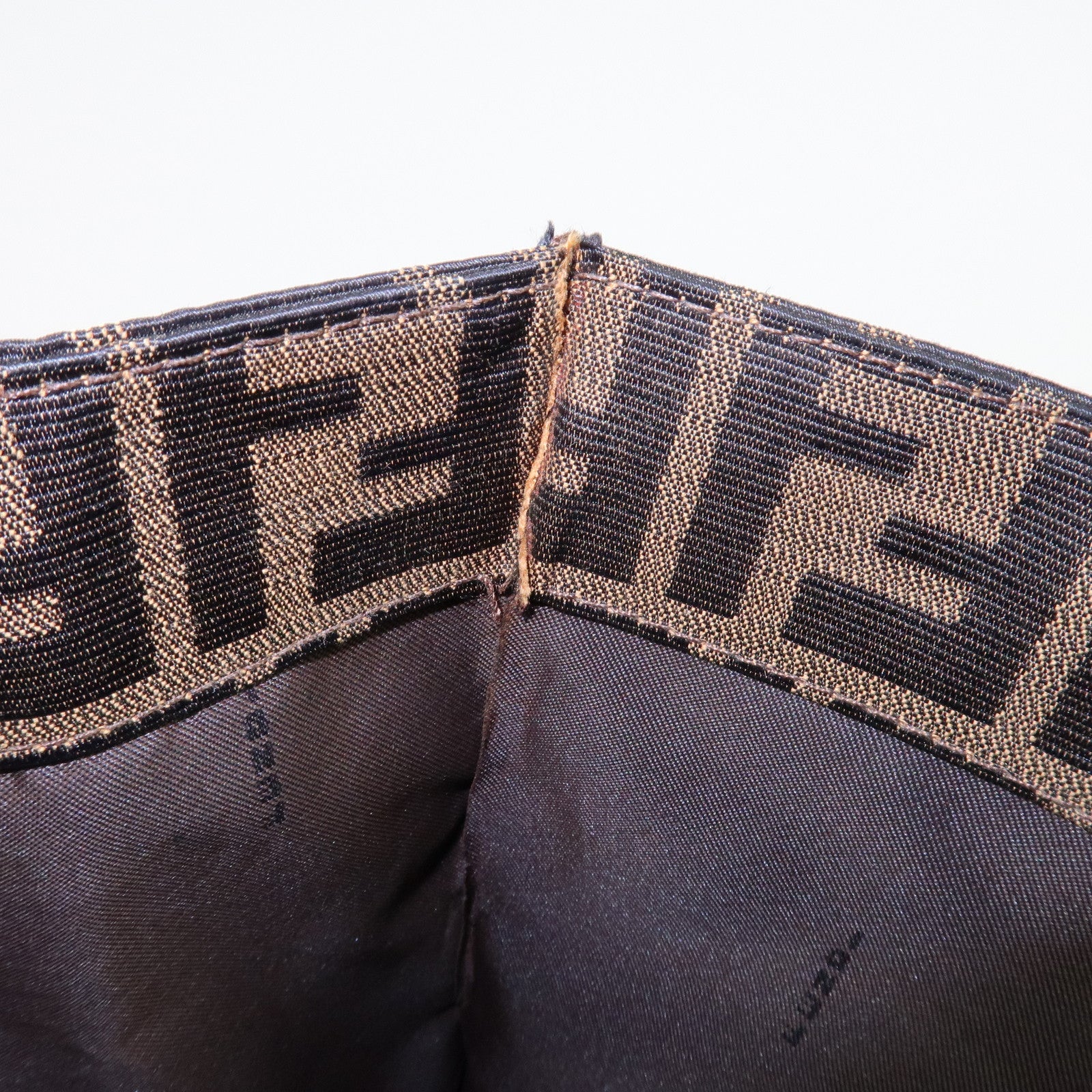 FENDI Zucca Canvas Leather Shoulder Bag Brown Black 15808 Used