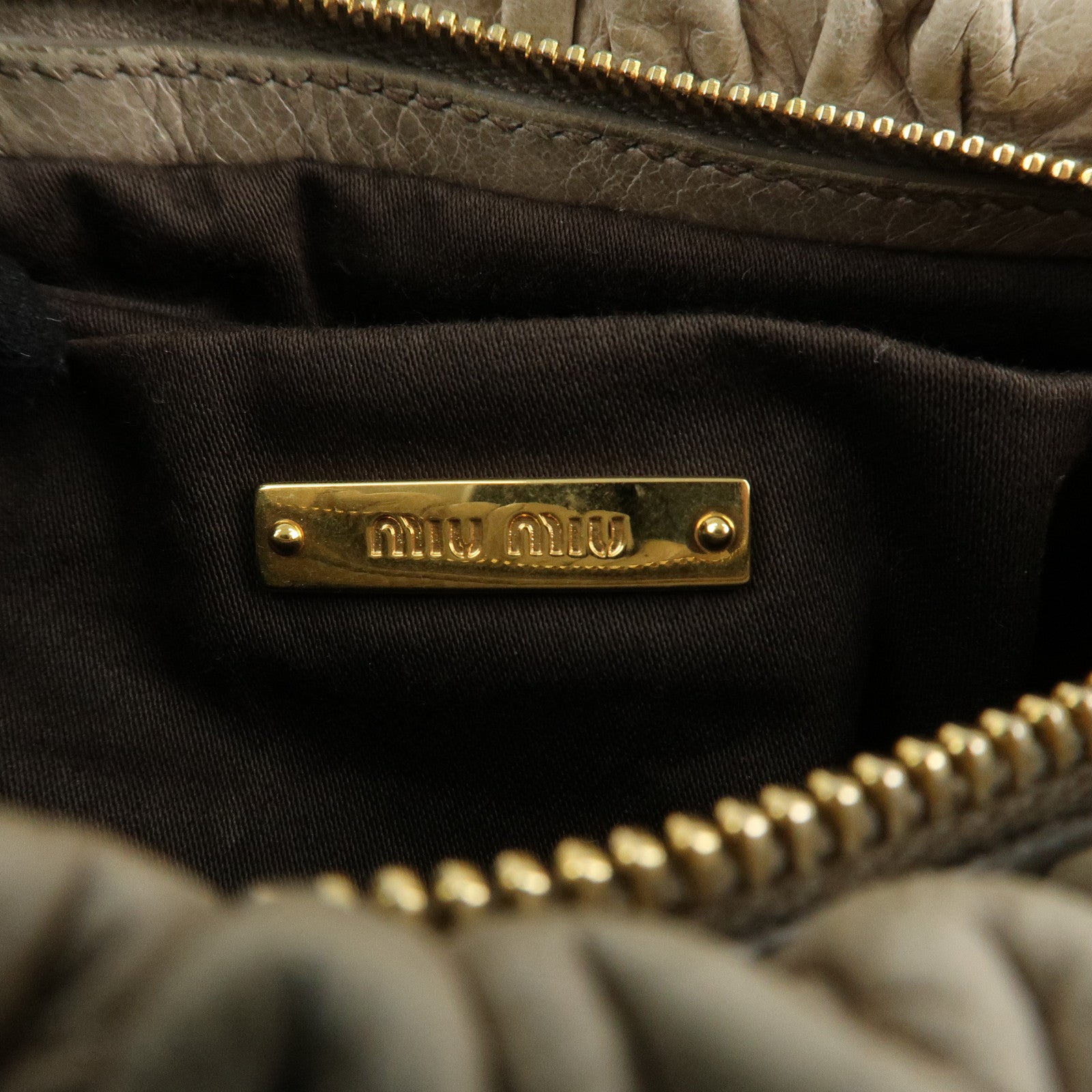 MIU MIU Leather Shoulder Bag Crossbody Bag Ivory Used