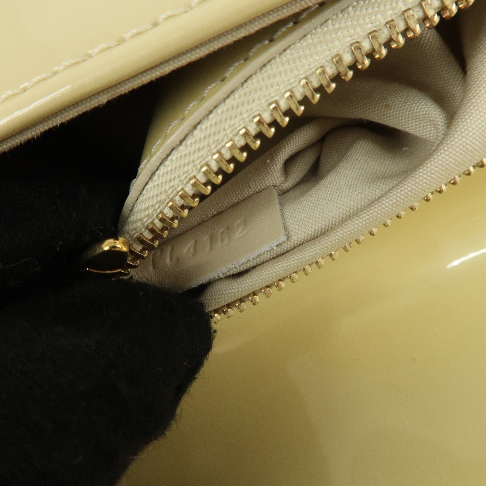 Louis Vuitton Pochette Sobie Clutch Bag Blanccorail M93489 Used