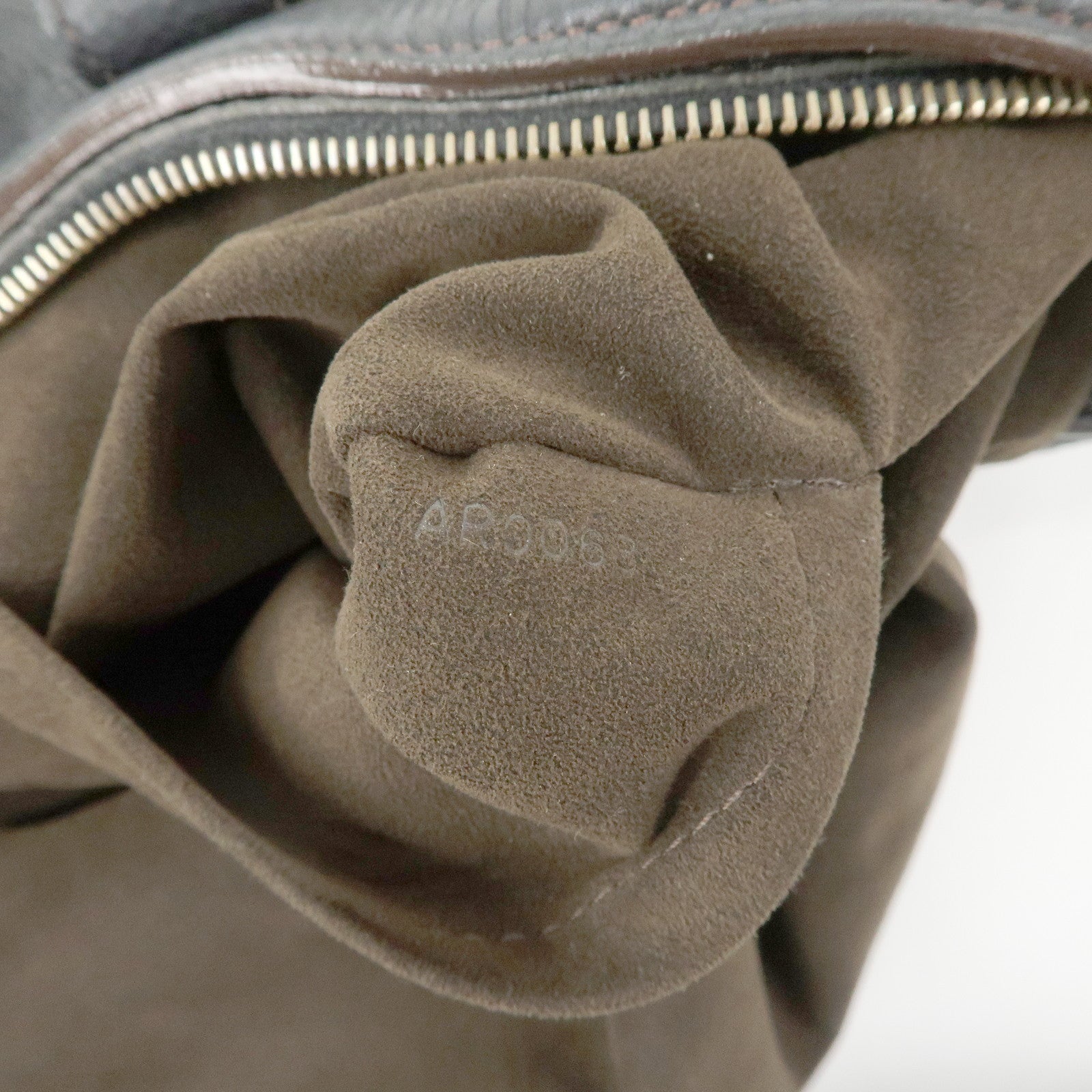 Louis Vuitton Monogram Mahina XS Shoulder Bag Black M95660 Used