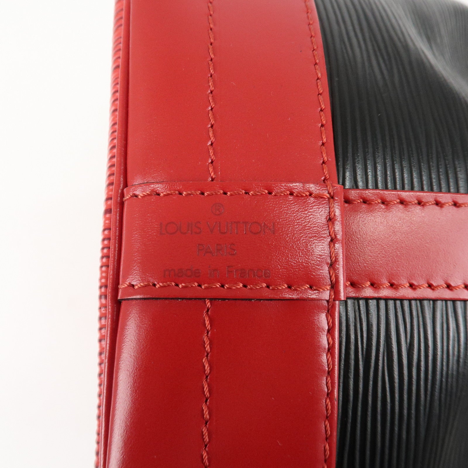 Louis Vuitton Epi Noe Shoulder Bag Noir Castilian Red M44017 Used