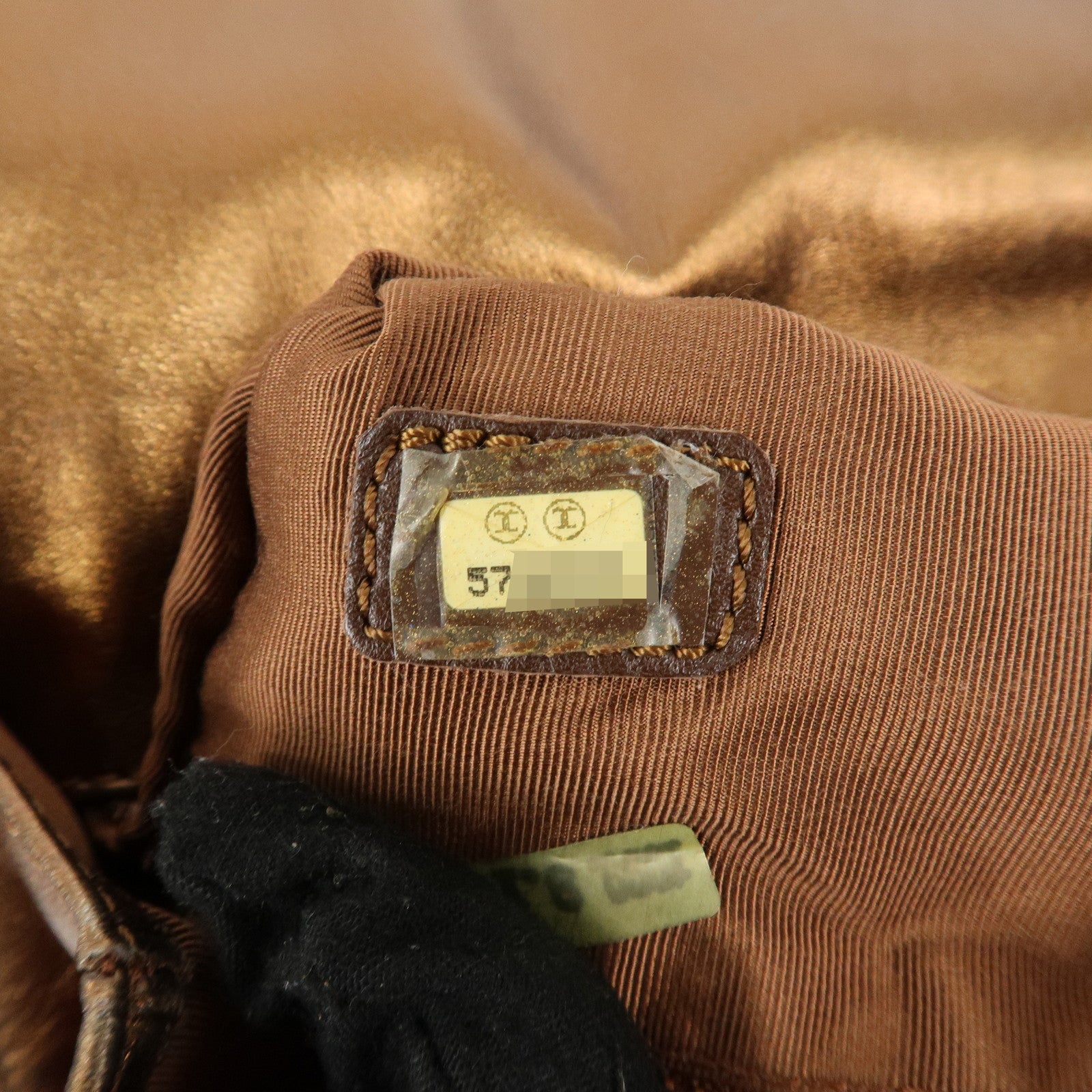 CHANEL Leather Logo Shoulder Bag Hand Bag Gold Used