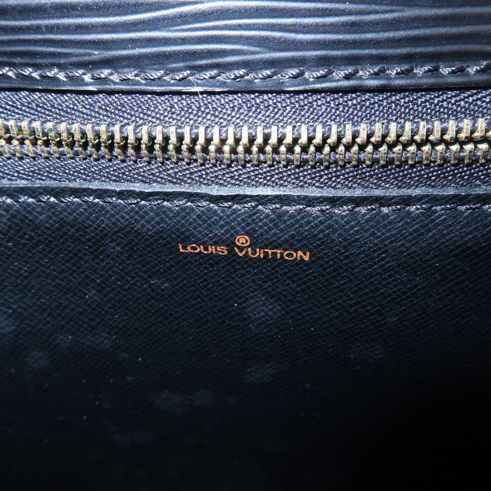Louis Vuitton Epi Saint Cloud Shoulder Bag Black Noir M52192 Used
