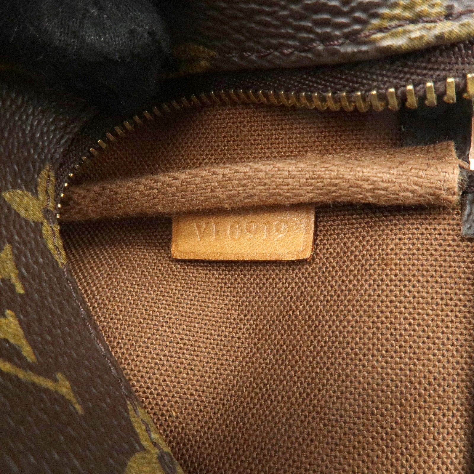 Louis Vuitton Monogram Pochette Accessoires & Strap M51980 J00145 Used