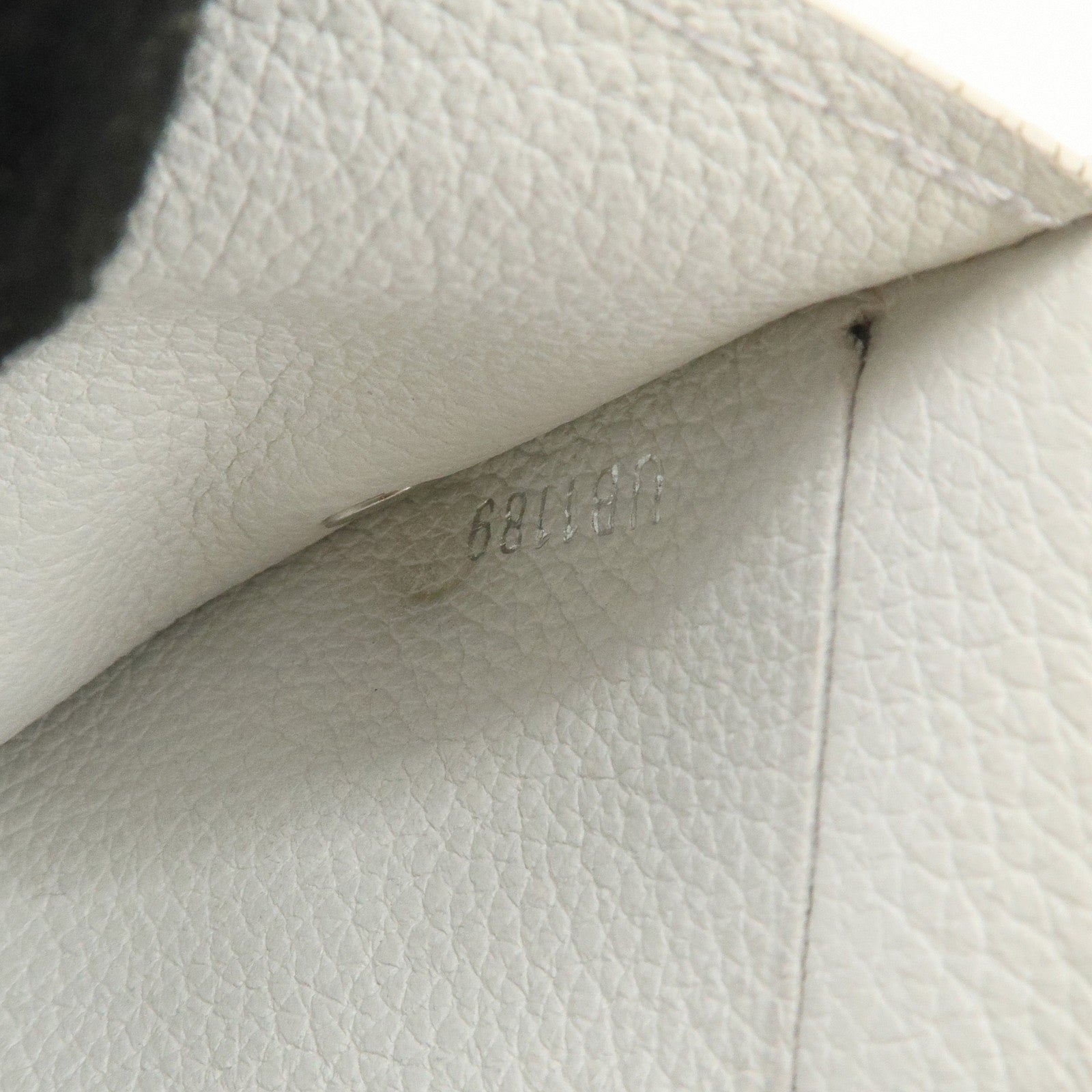 Louis Vuitton Portefeuille Lock Mini Wallet White M68482 Used