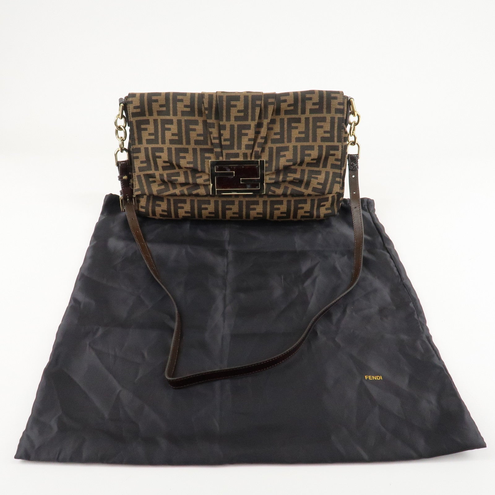 FENDI Zucca Canvas Patent Shoulder Bag Brown Black 8BT163 Used