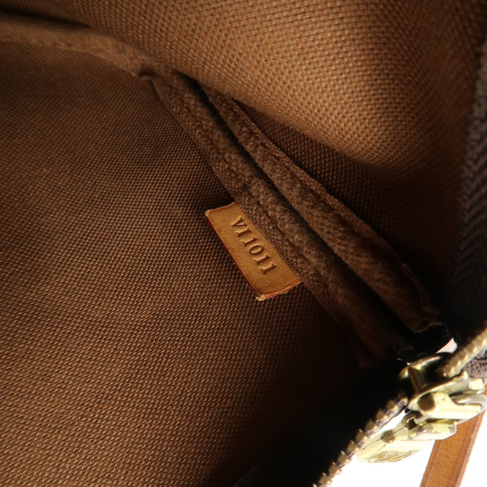 Louis Vuitton Monogram Pochette Accessoires Pouch M51980 Used