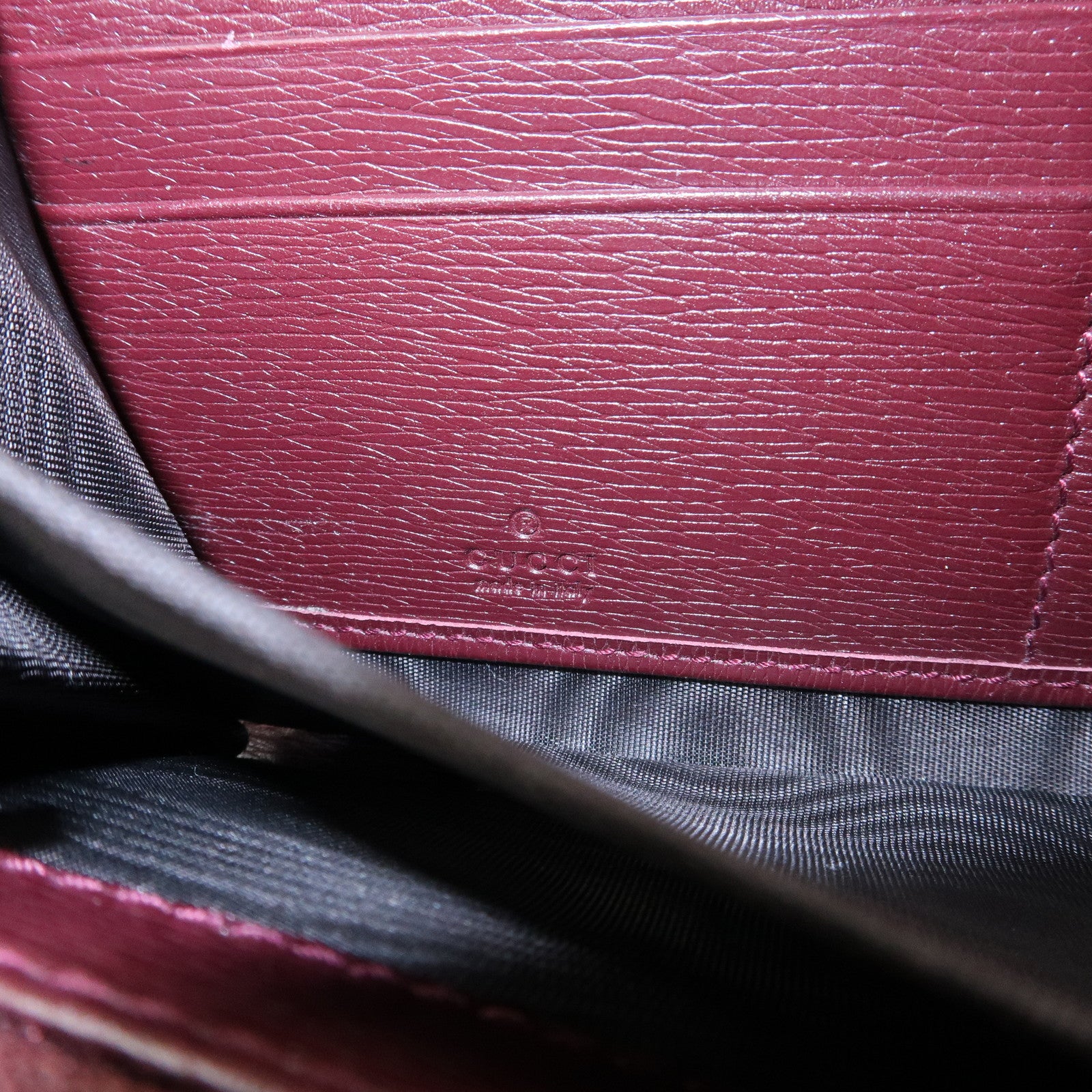 GUCCI Interlocking G Leather Long Wallet Heartbeat Print 309705 Used