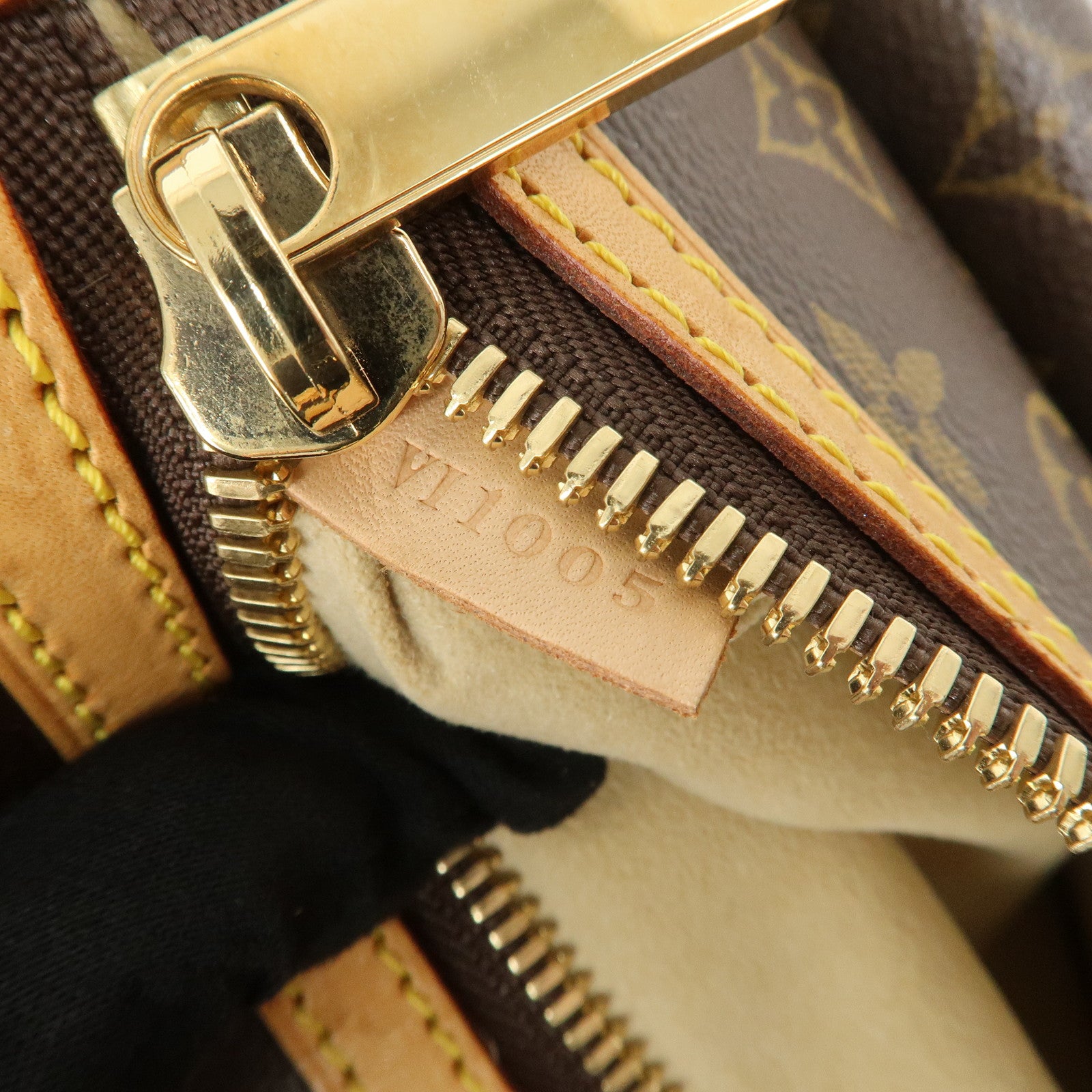 Louis Vuitton Monogram Hudson GM Shoulder Bag Hand Bag M40045 Used