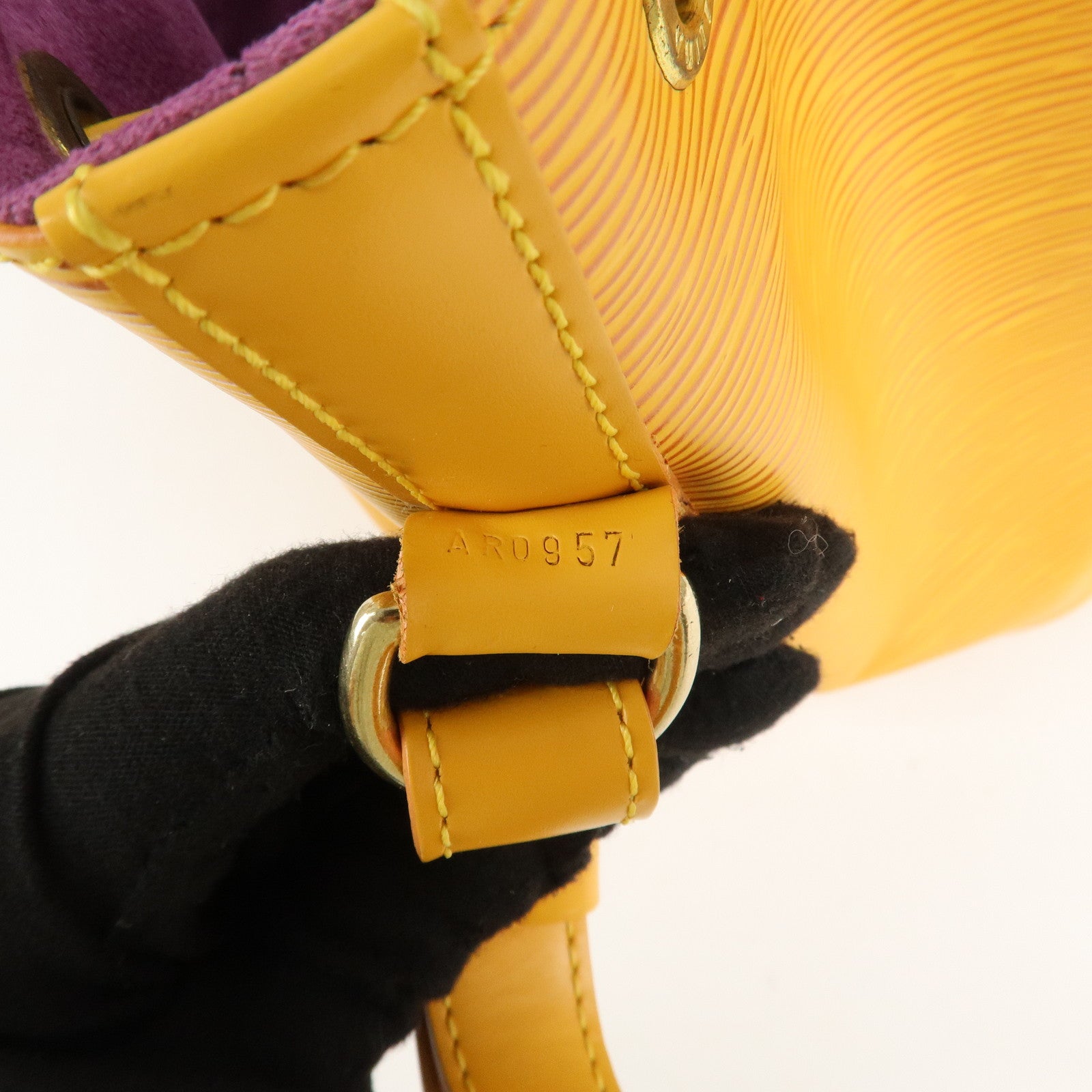 Louis Vuitton Epi Petit Noe Shoulder Bag Tassili Yellow M44109 Used