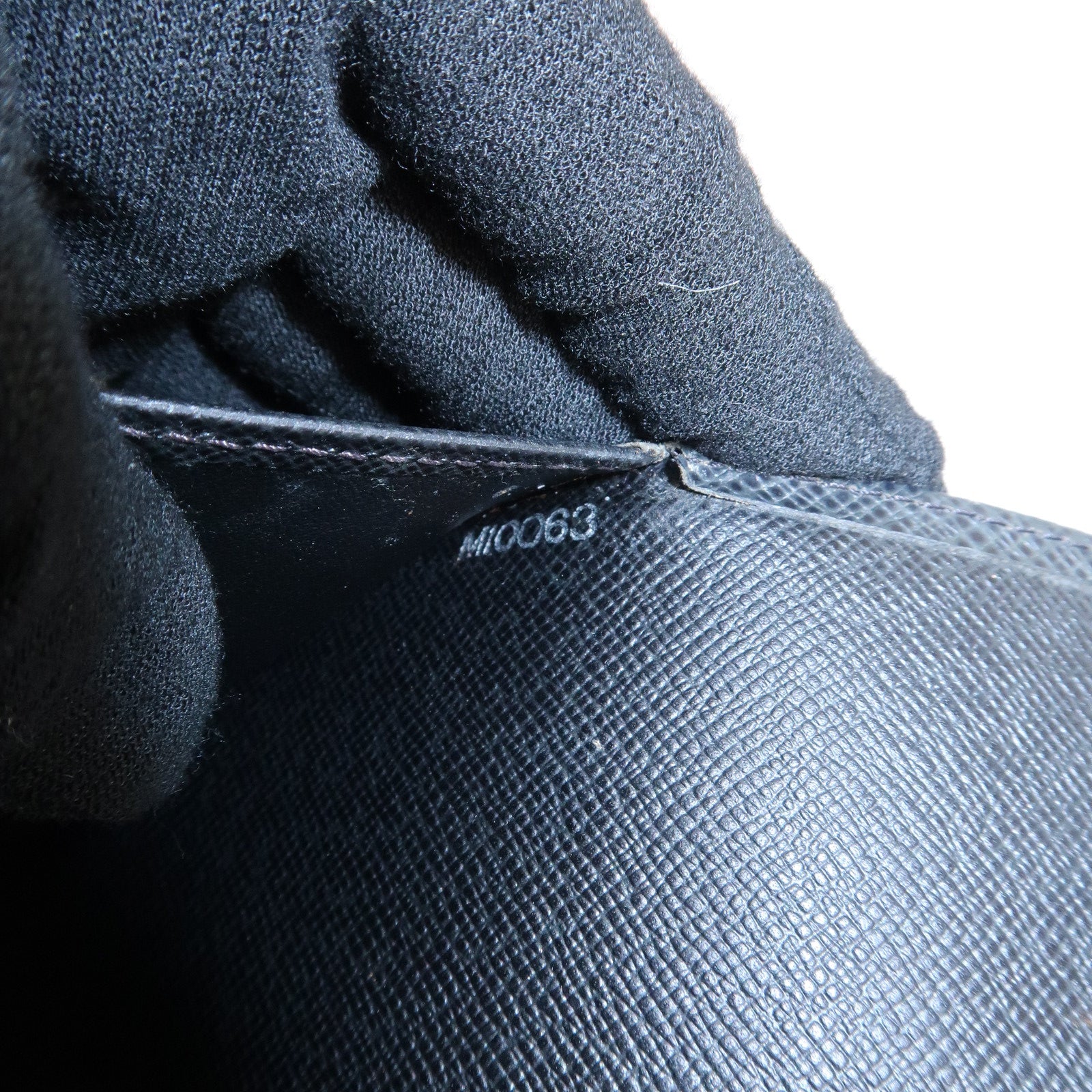 Louis Vuitton Taiga Agenda Planner Cover GM Ardoise R20232 Used