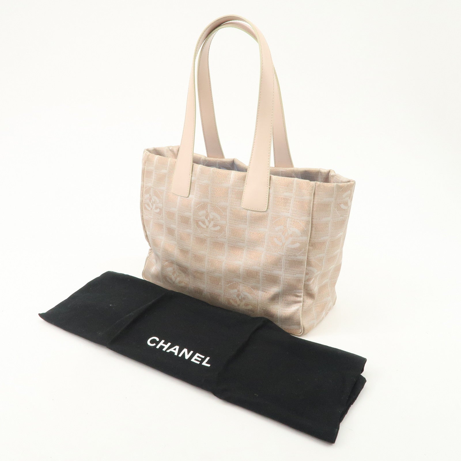 CHANEL New Travel Line Nylon Jacquard Leather Tote Bag Pink A15991 Used