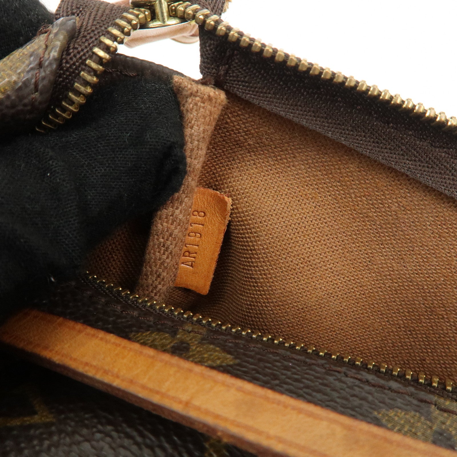 Louis Vuitton Monogram Pochette Accessoires Pouch M51980 Used