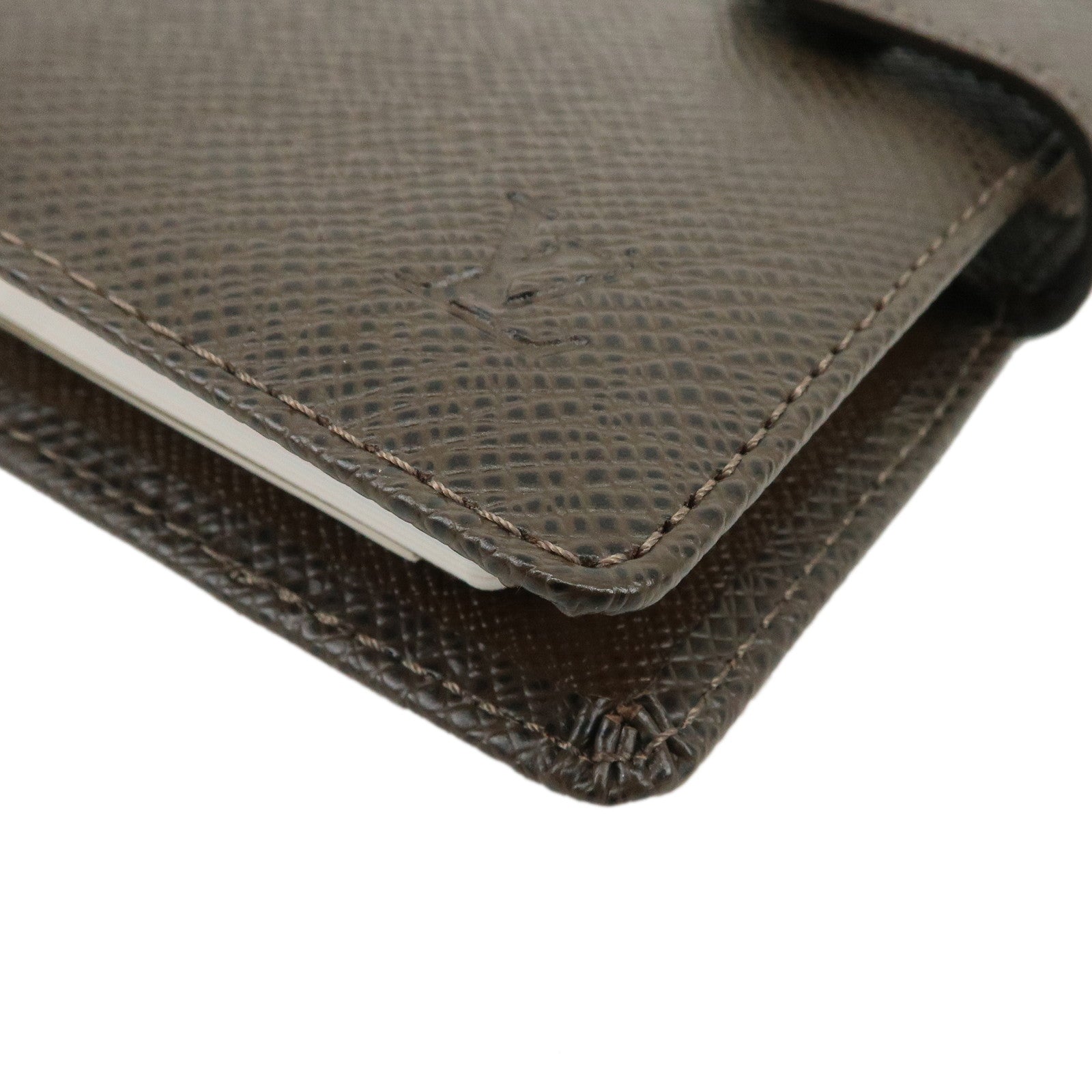 Louis Vuitton Taiga Agenda PM Notebook Cover Epicea R20434 Used