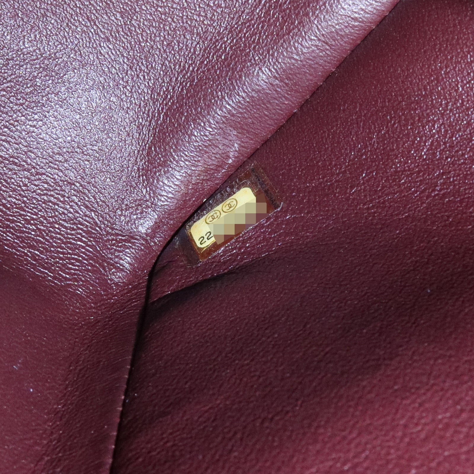 CHANEL Matelasse Caviar Skin Maxi 30 W Flap Shoulder Bag A58600 Used