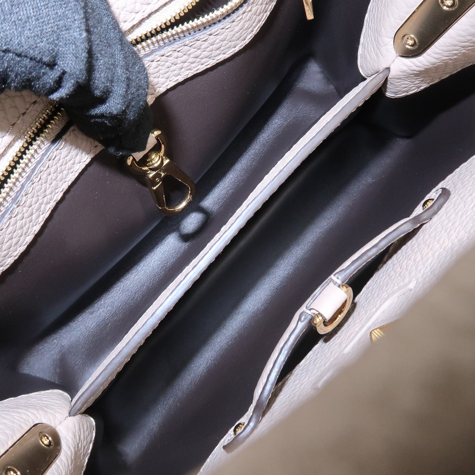 Louis Vuitton Capucines BB 2Way Shoulder Bag Galet M94634 Used