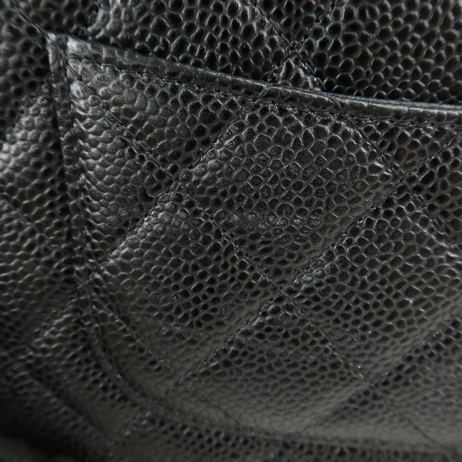 CHANEL Caviar Skin Chain Wallet Purse Black Shoulder Bag AP0250 Used
