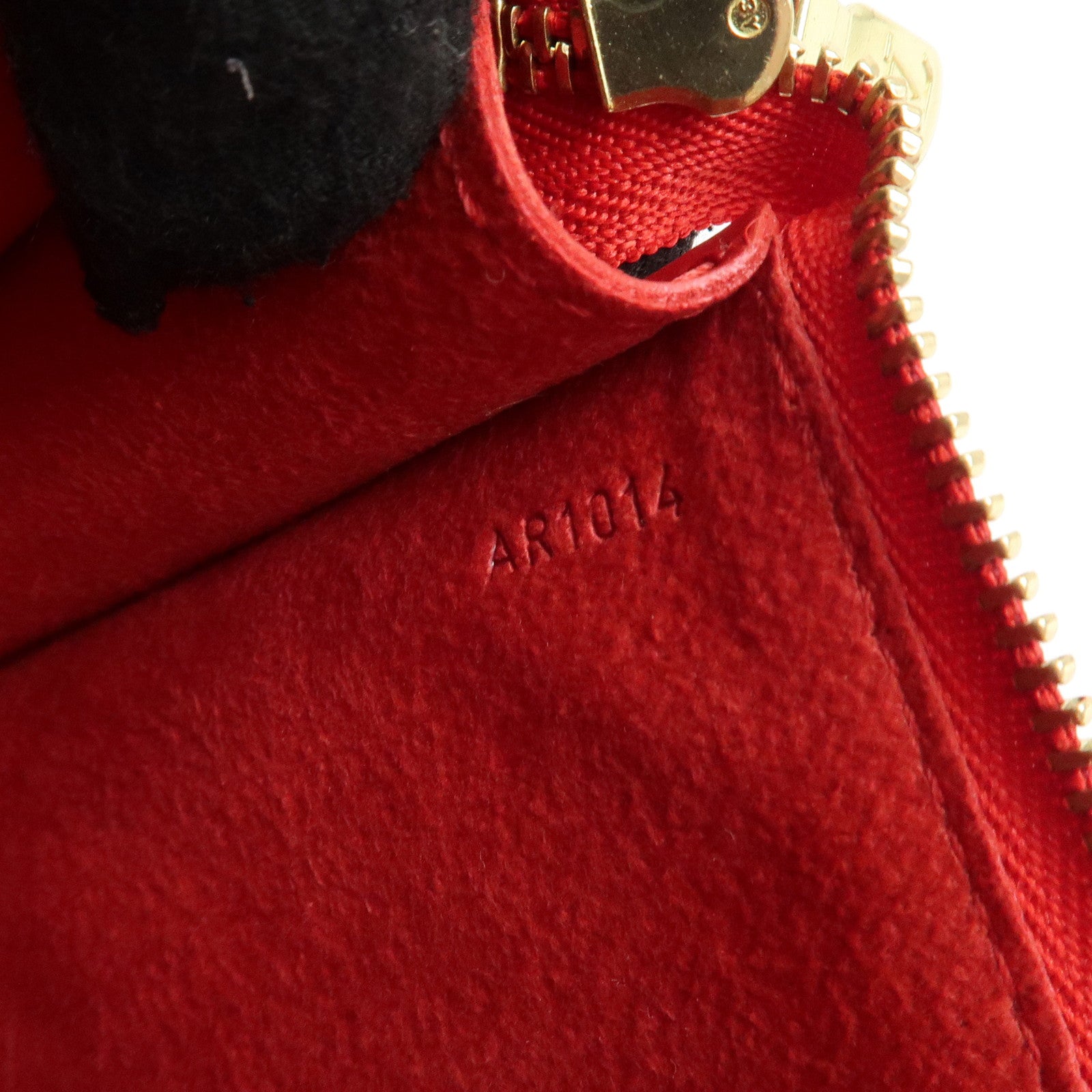 Louis Vuitton Epi Pochette Accessoires Pouch Castilian Red M52947 Used