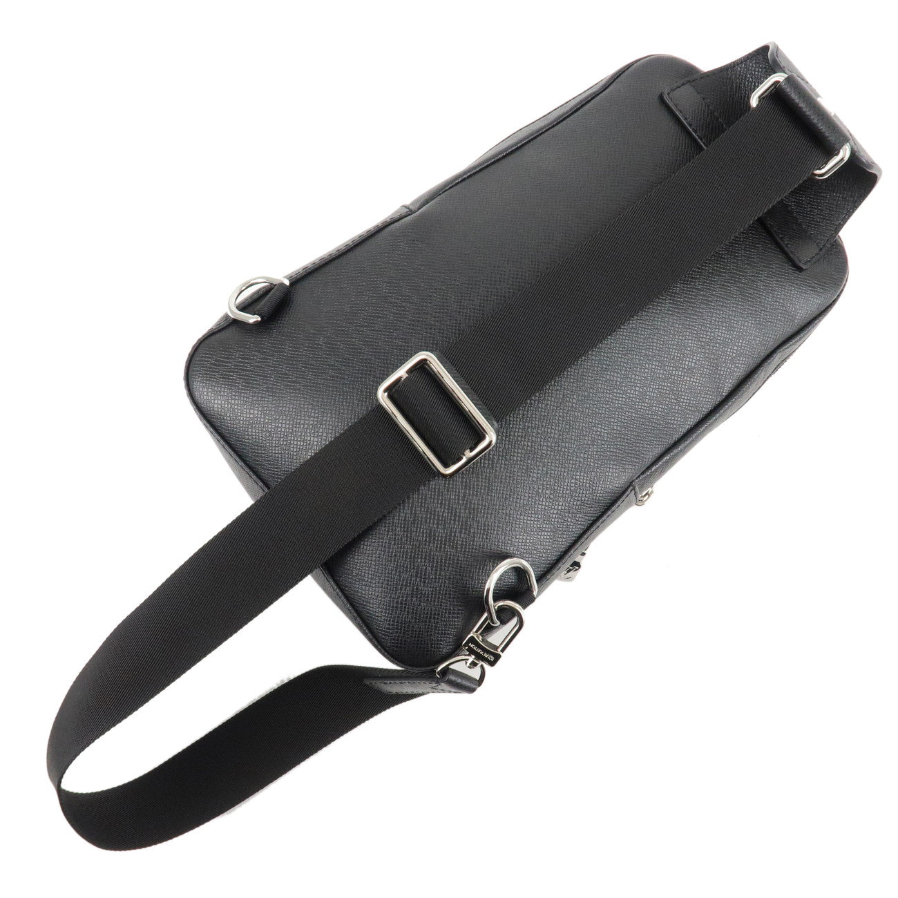 Louis Vuitton Taiga Avenue Sling Bag Shoulder Bag Noir M30443 Used