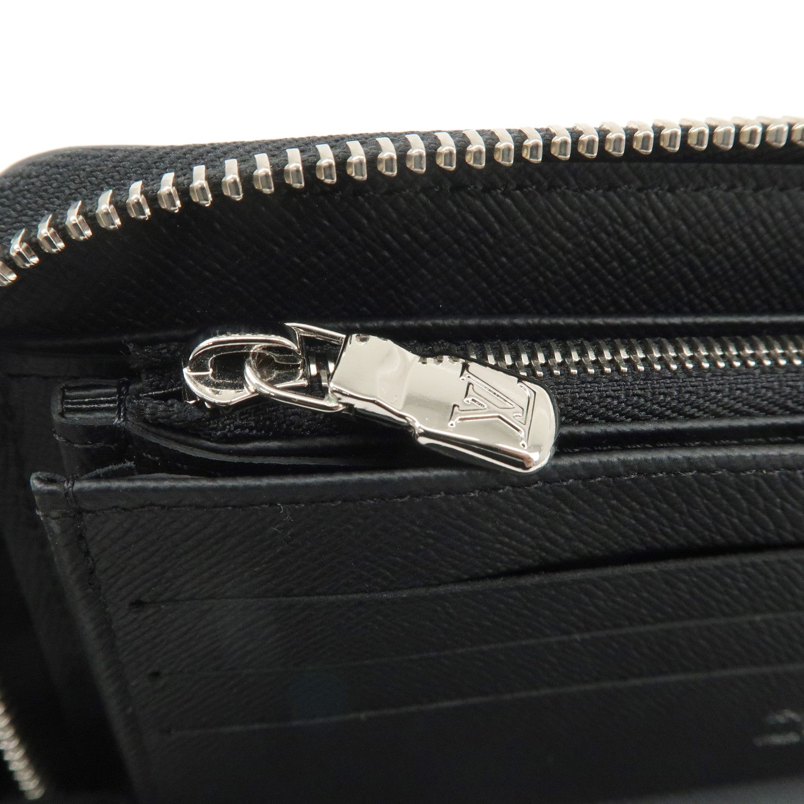 Louis Vuitton Epi Zippy Organizer Wallet NM Noir Black M62643 Used