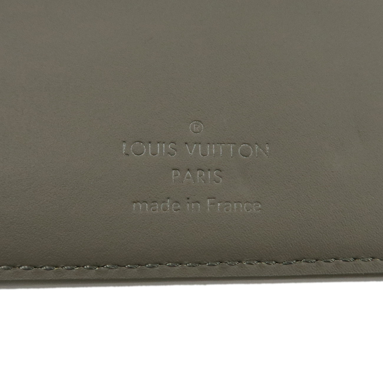 Louis Vuitton Aerogram Portefeuille Multiple Wallet Gray M81026 Used