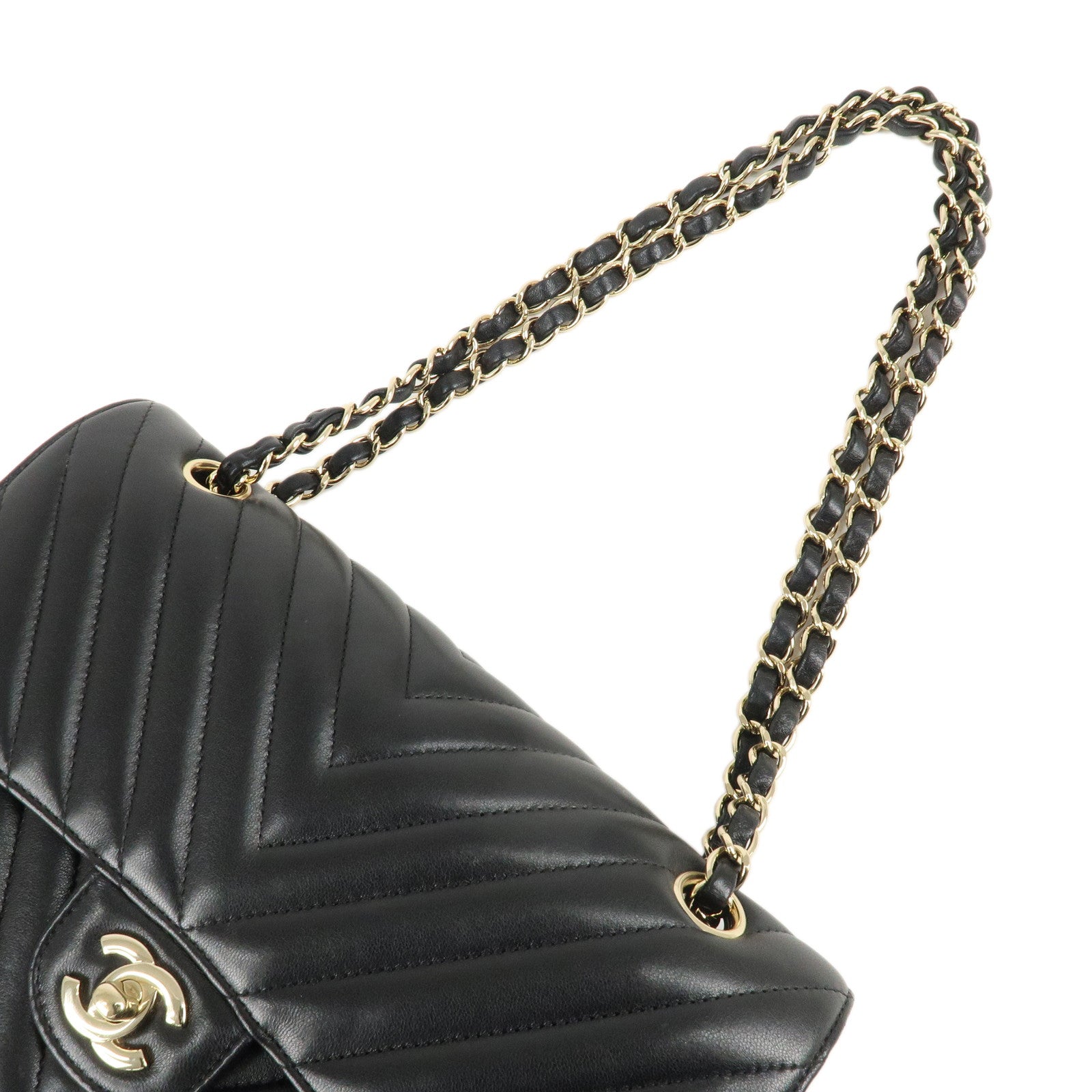 CHANEL Shevron Lamb Skin V Stiches W Chain Shoulder Bag A01166 Used
