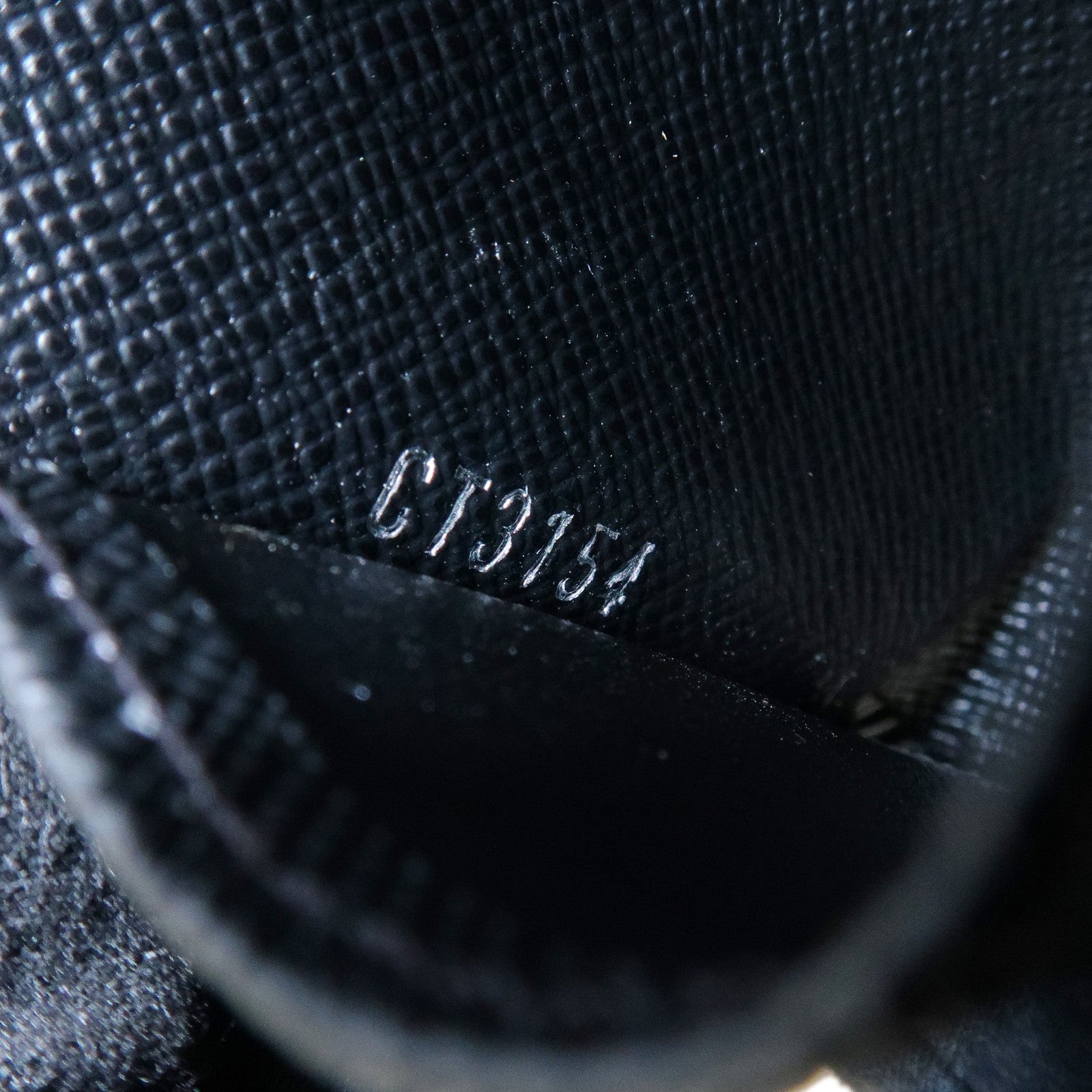 Louis Vuitton Epi Multiclés 6 Key Case Noir Black M63812 Used