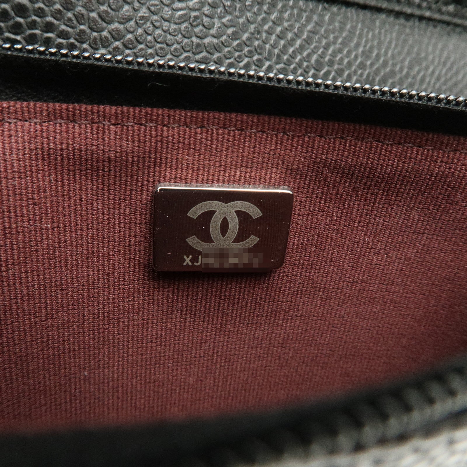 CHANEL Caviar Skin Chain Wallet Purse Black Silver AP0250 Used