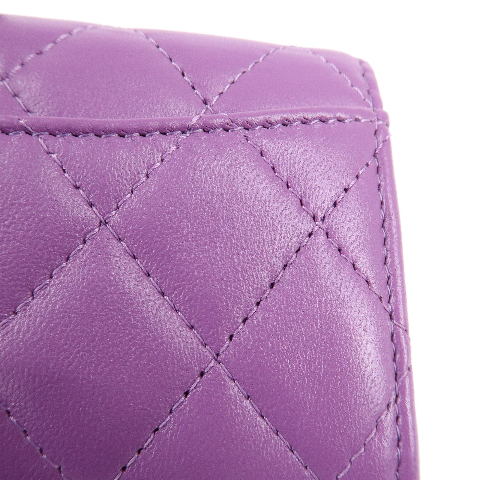 CHANEL Matelasse Lamb Skin Card Case Purple AP0214 Used