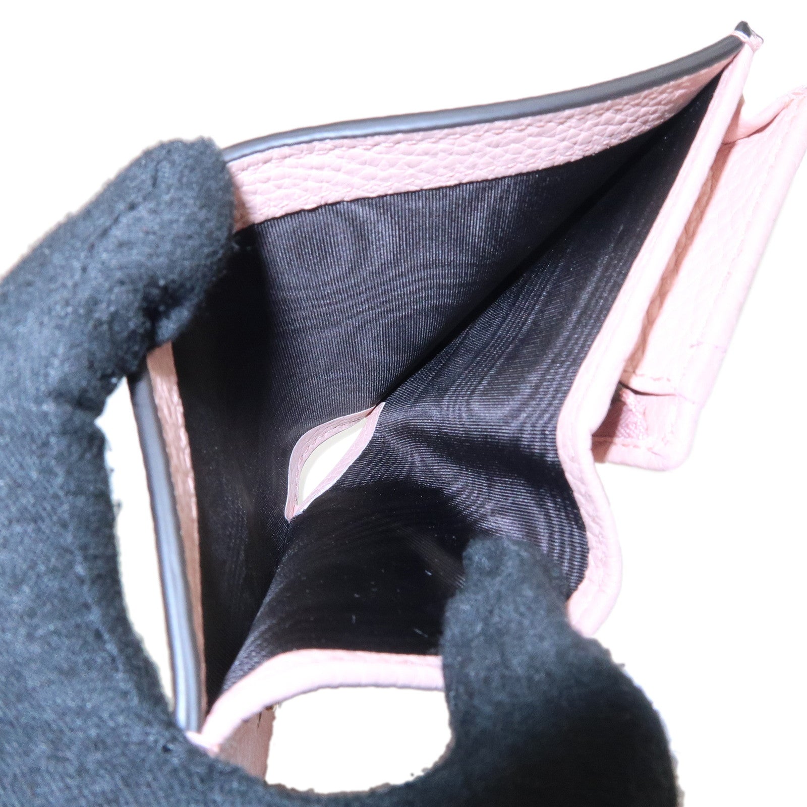 GUCCI Gucci Animalier Leather Bi-fold Wallet Bee Pink 460185 Used