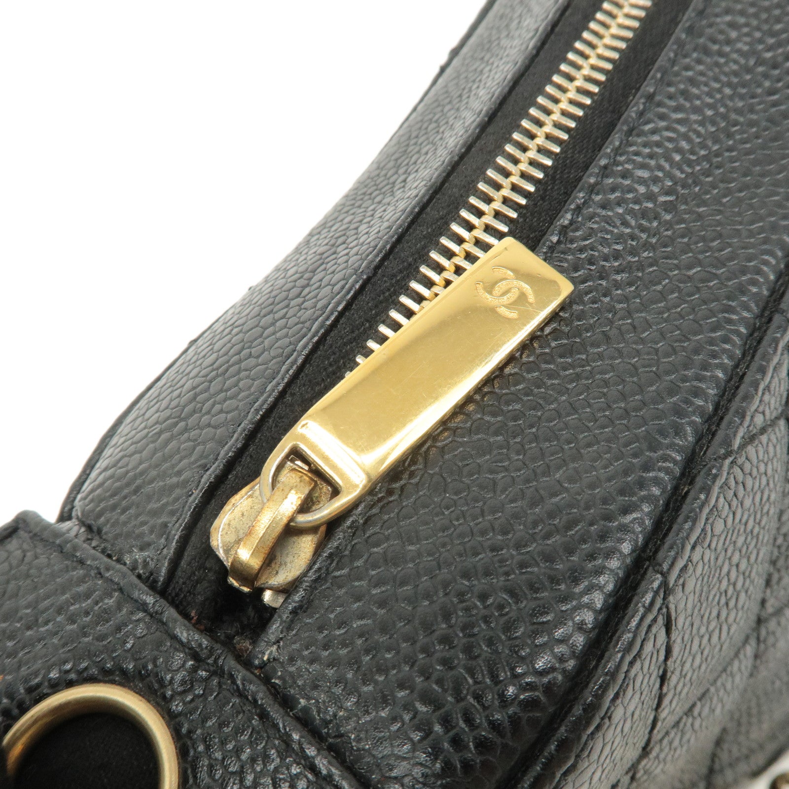 CHANEL Caviar Skin Chain Shoulder Bag Black A20993 Used