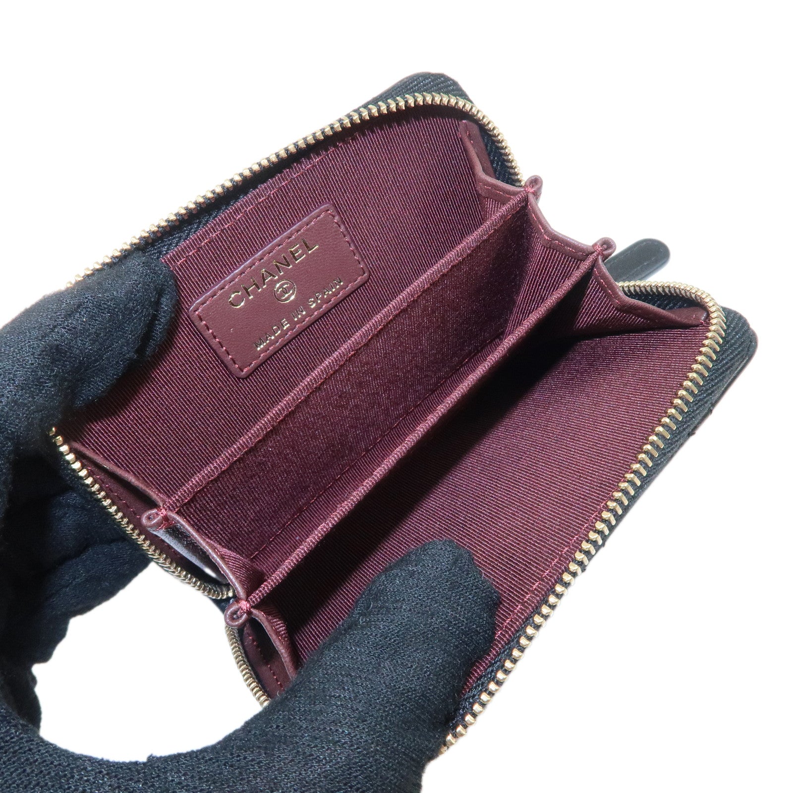 CHANEL Matelasse Caviar Skin Classic Zippy Coin Case AP0216 Used