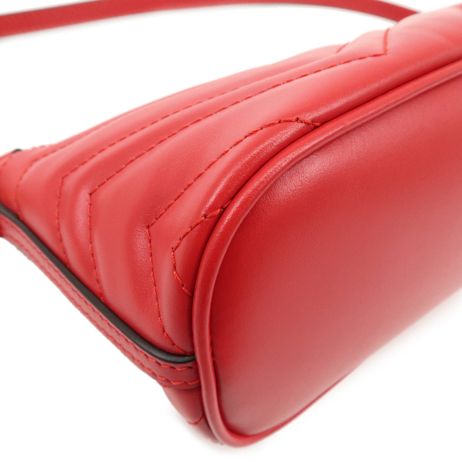 GUCCI GG Marmont Leather Shoulder Bag Hand Bag Red 739166 Used