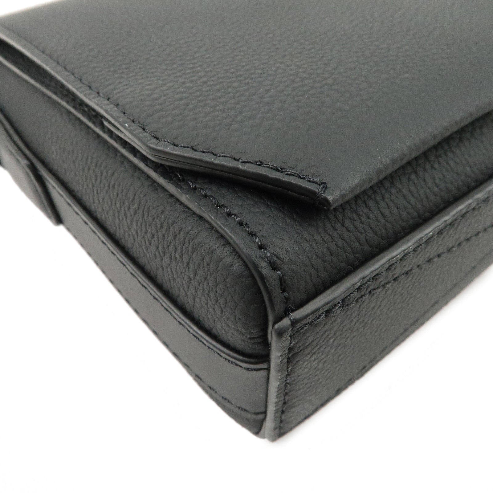 Louis Vuitton Aerogram Takeoff Messenger PM Bag Noir M24769 Used
