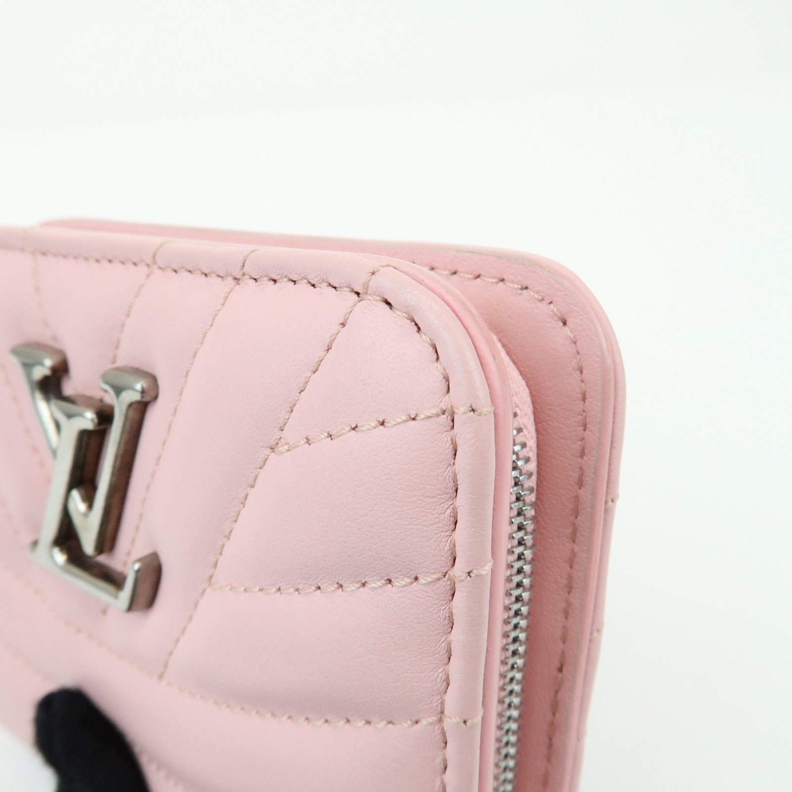 Louis Vuitton New Wave Gypt Compact Wallet Smoothie Pink M63791