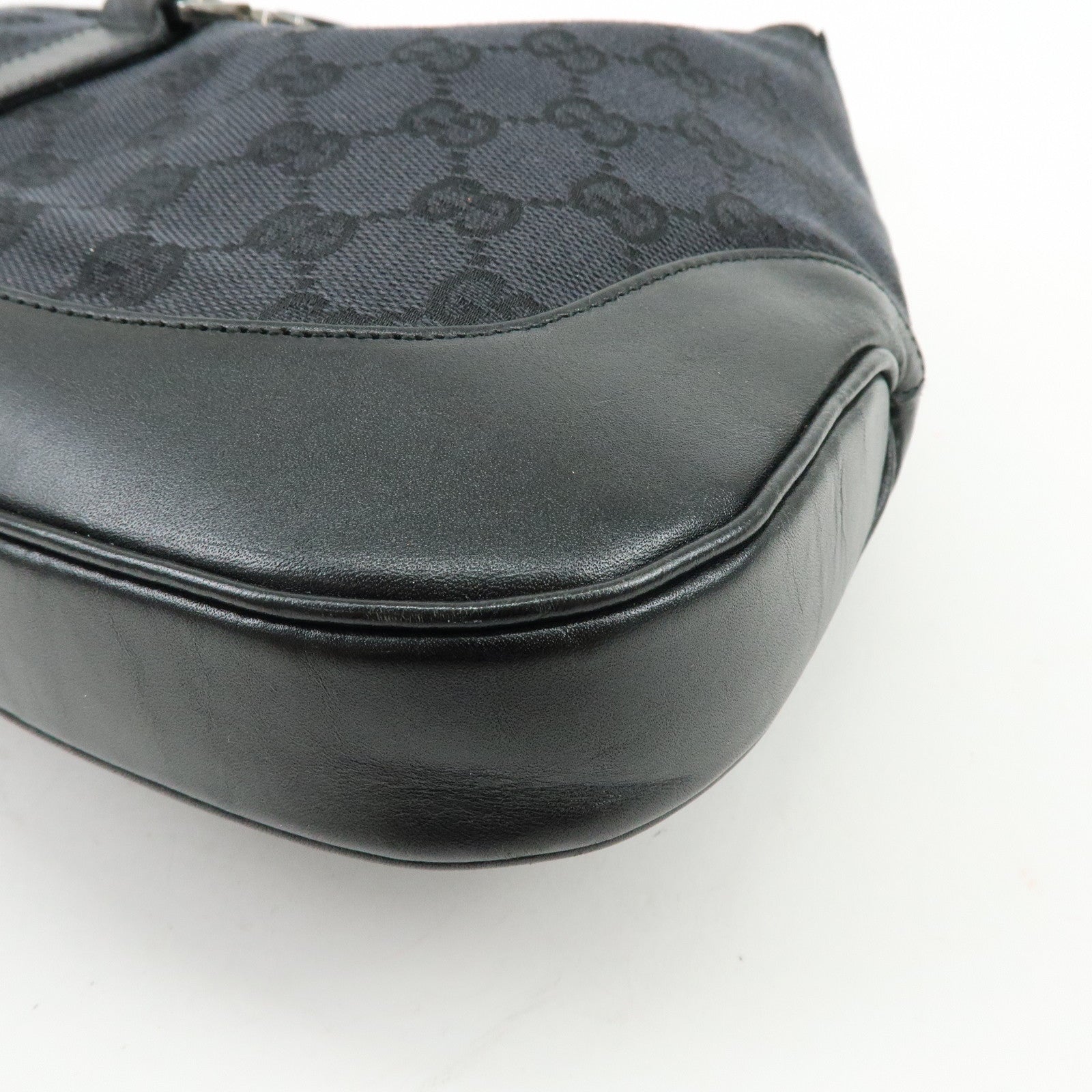 GUCCI Jackie GG Canvas Leather Shoulder Bag Black 001・3306