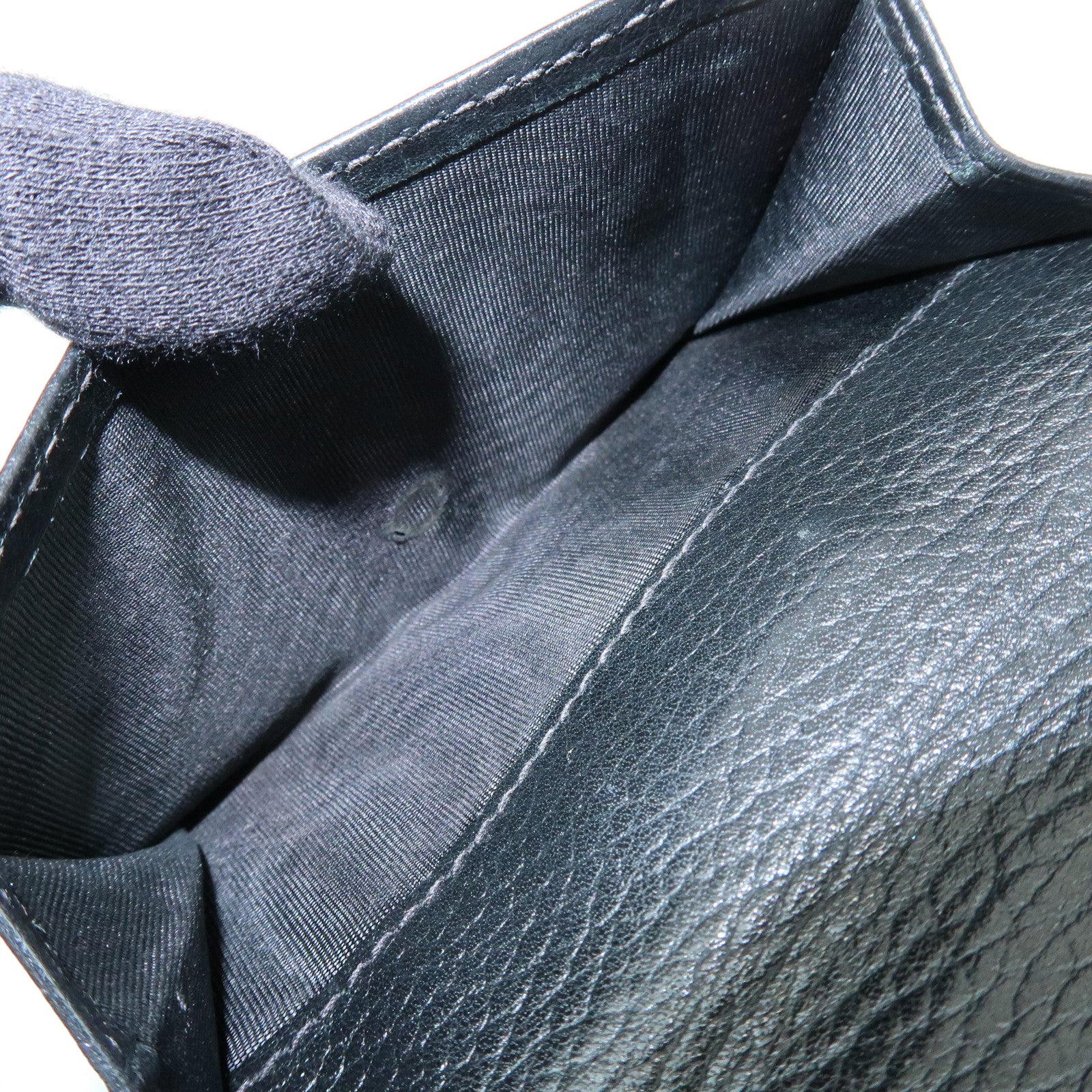 GUCCI Interlocking G Leather Bi-fold Compact Wallet Black 615525