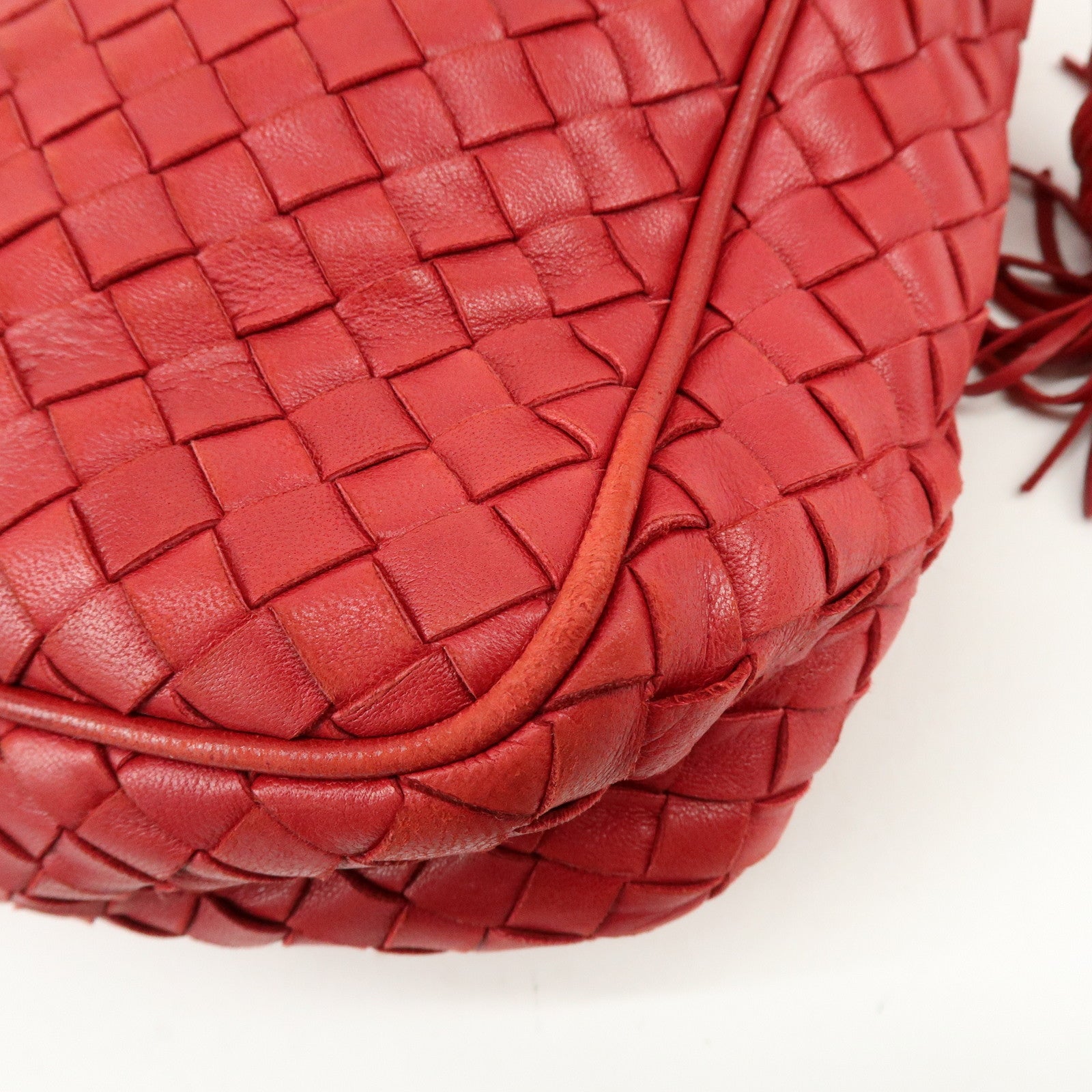 BOTTEGA VENETA Intrecciato Leather Shoulder Bag Tassel Red