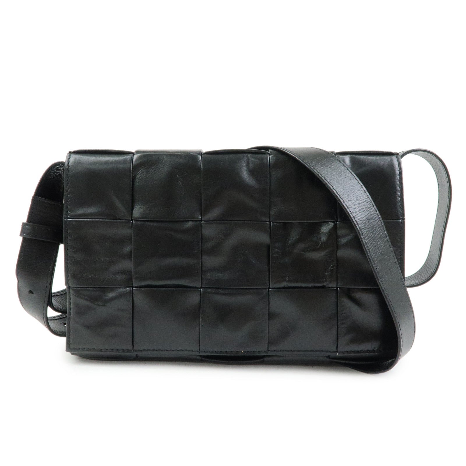 BOTTEGA VENETA Cassette Maxi Intrecciato Leather Shoulder Bag 578004