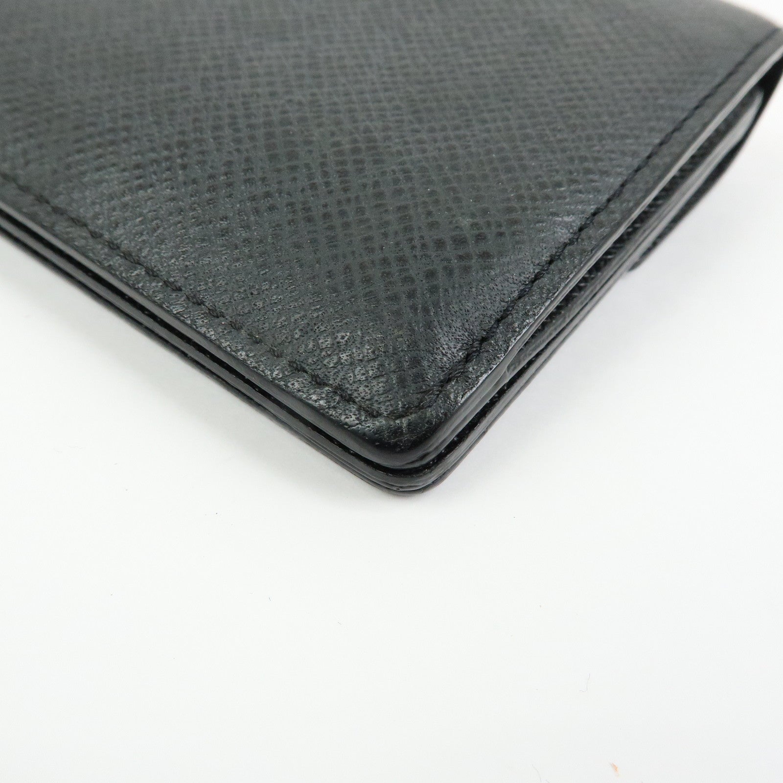 Louis Vuitton Taiga Portefeuille Accordion Wallet Ardoise M30992