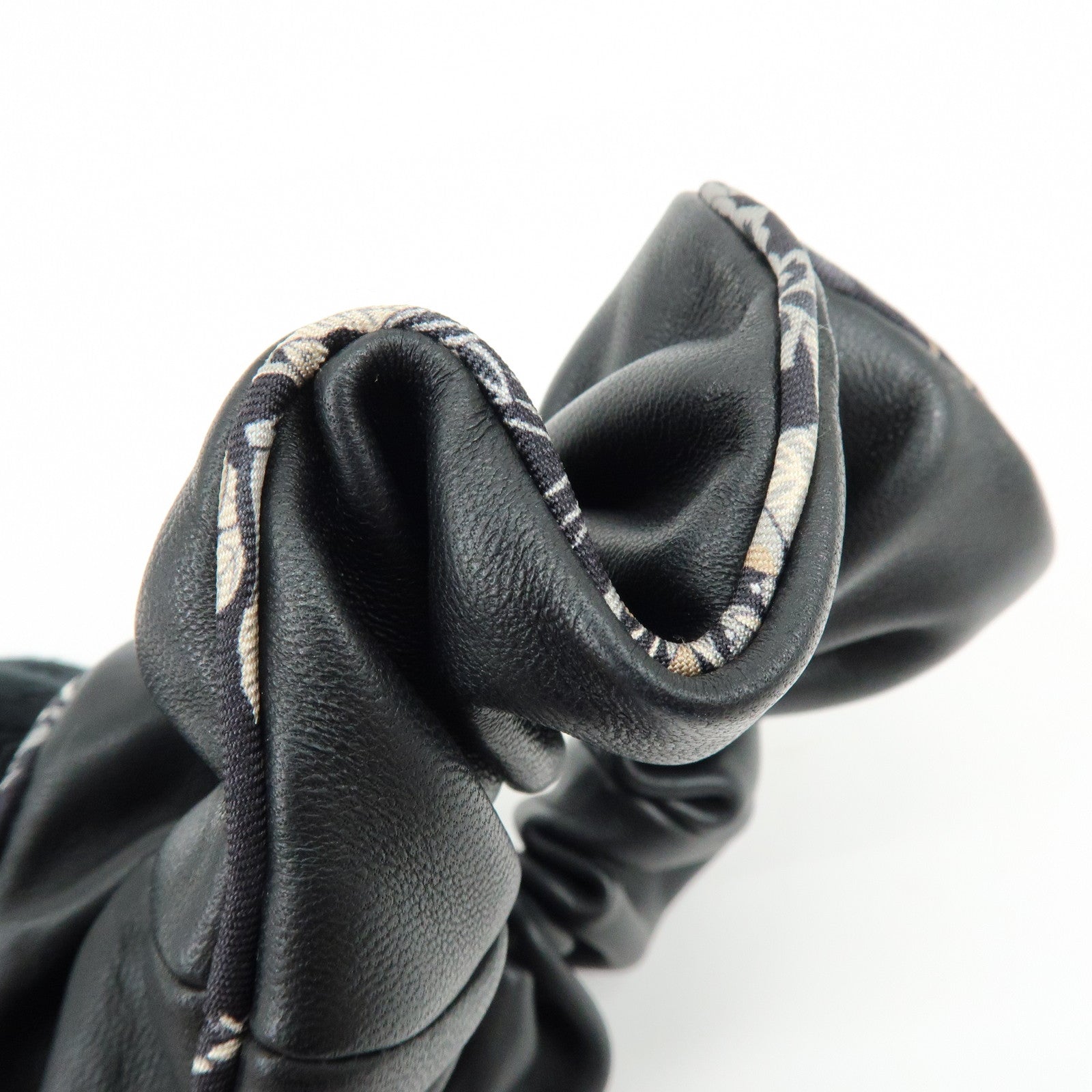 HERMES Agneau Milo Lamb Leather Scrunchie Hair Accessory Black White