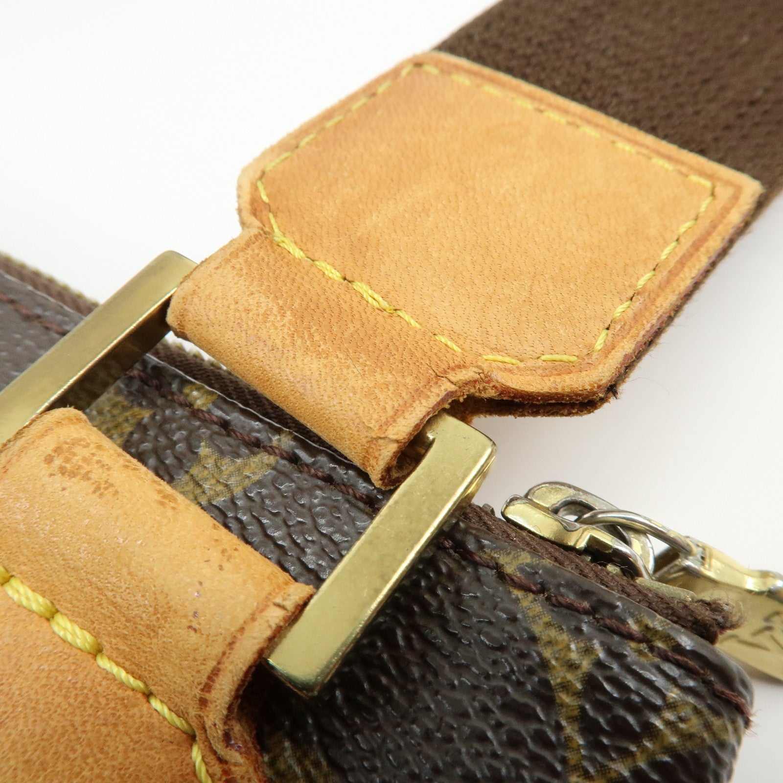 Louis Vuitton Monogram Pochette Bosphore Shoulder Bag Brown M40044