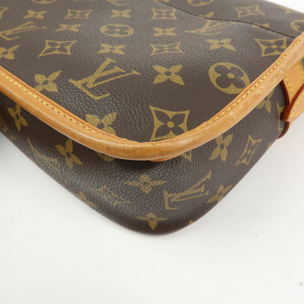 Louis Vuitton Monogram Canvas Sologne Shoulder Bag Brown M42250
