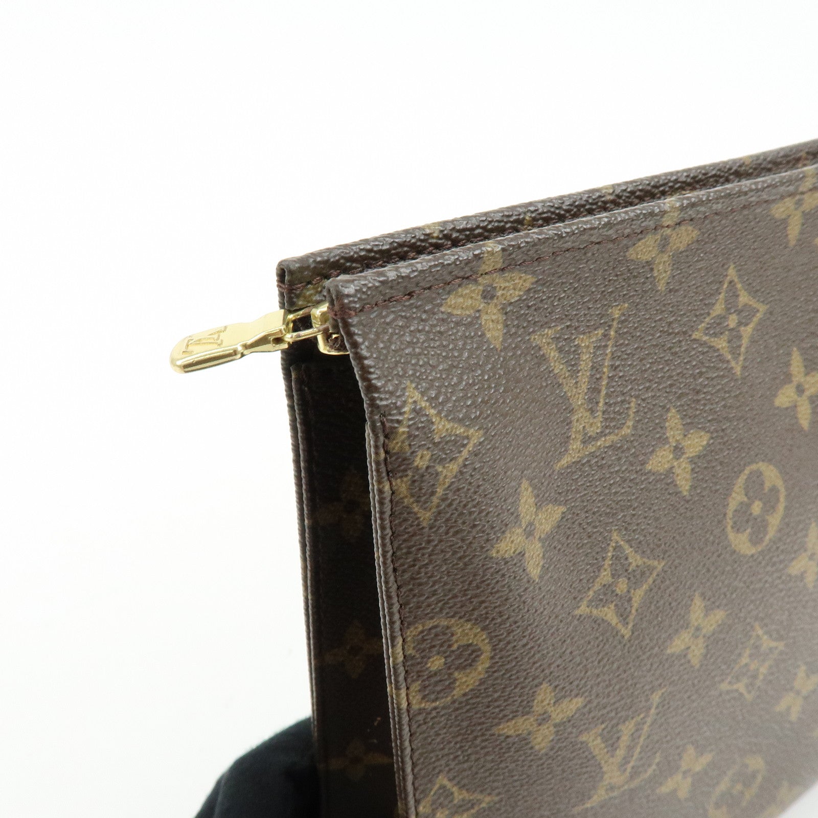 Louis Vuitton Monogram Poche Toilette 26 Clutch Bag Brown M47542