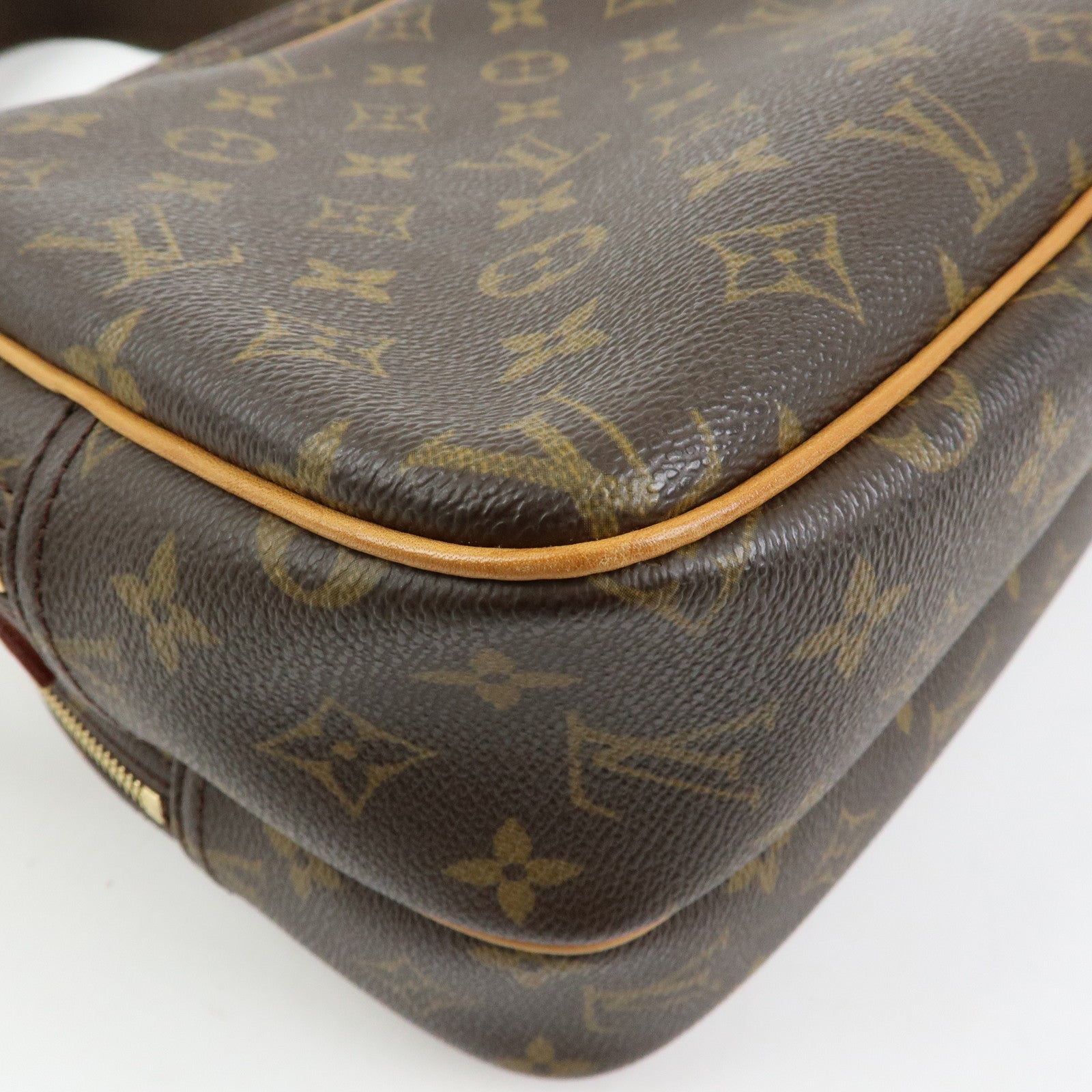 Louis Vuitton Monogram Reporter PM Shoulder Bag Crossbody Bag M45254