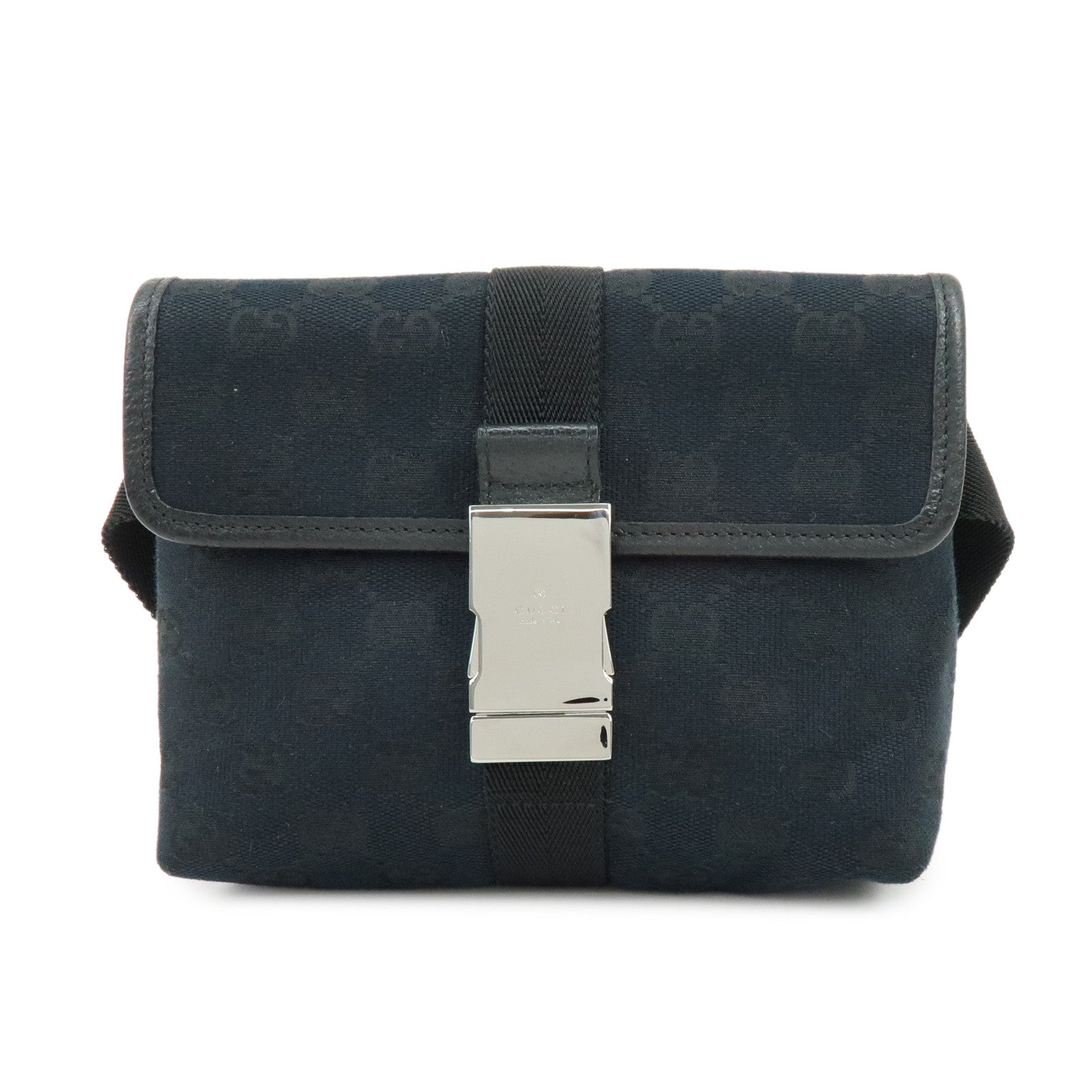 GUCCI ウエストバック　131236 GUCCI GG Canvas Leather Waist Pouch Body Bag Black 131236