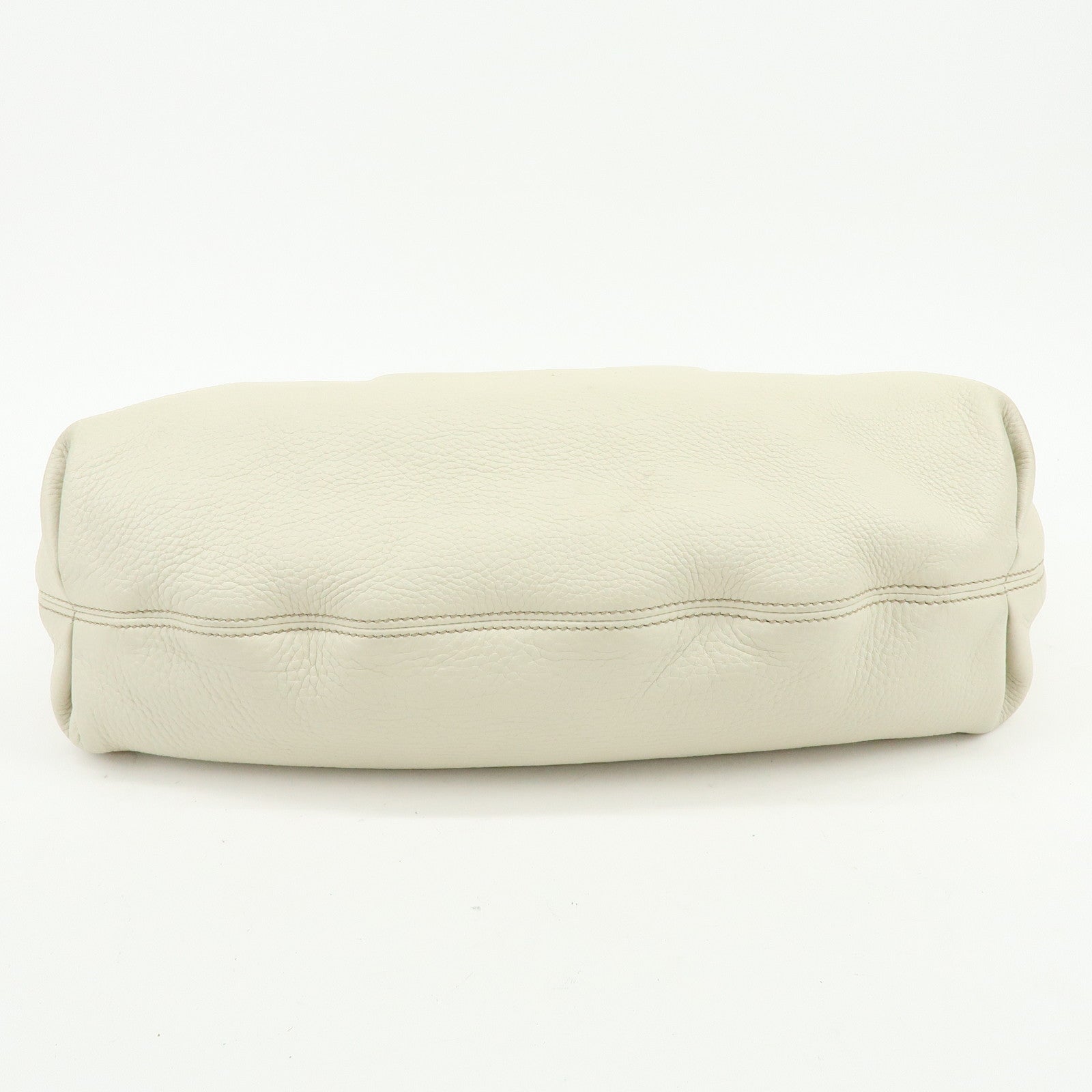 GUCCI SOHO Interlocking G Leahter Shoulder Bag White 282304