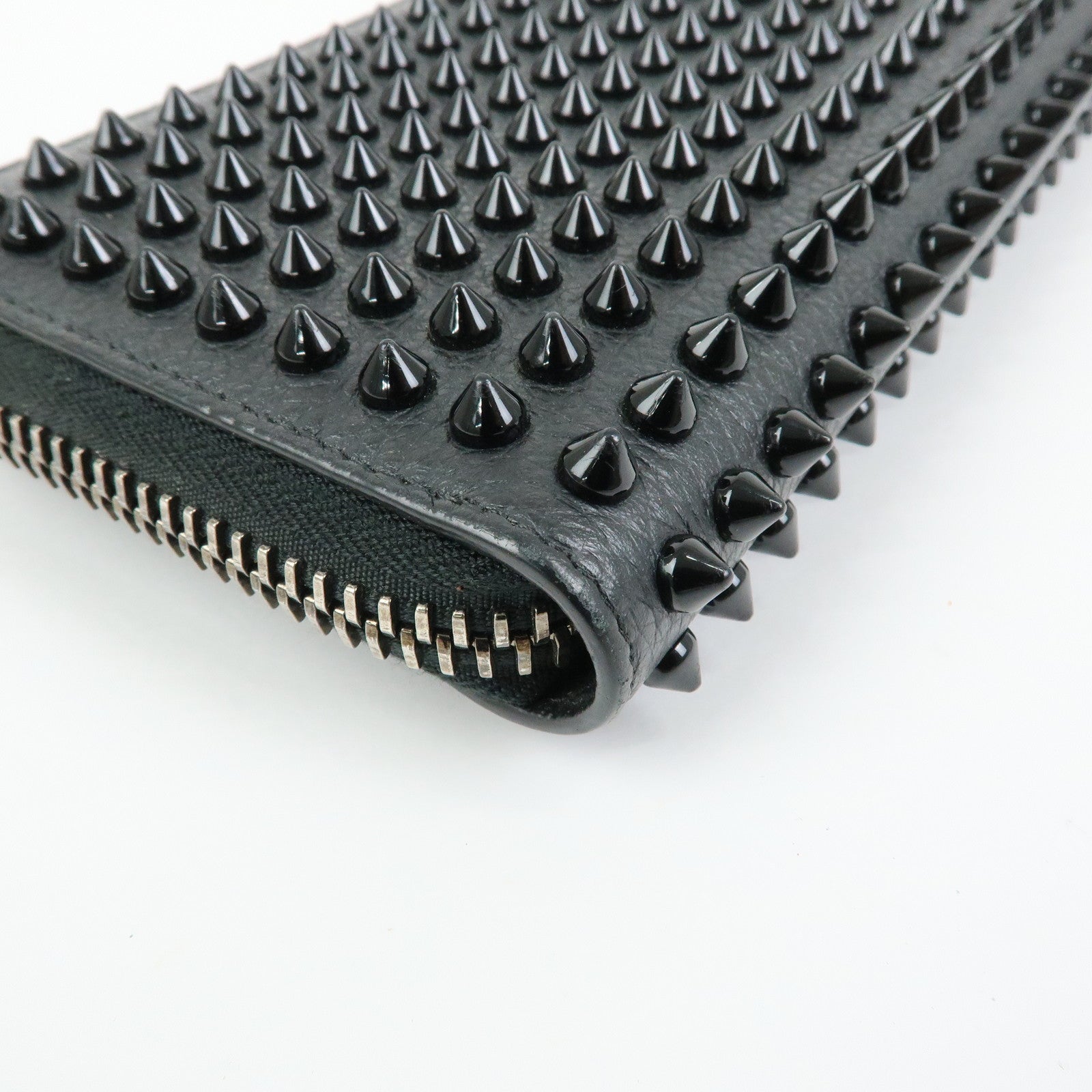 Christian Louboutin Studs Leather Round Zippy Long Wallet Black