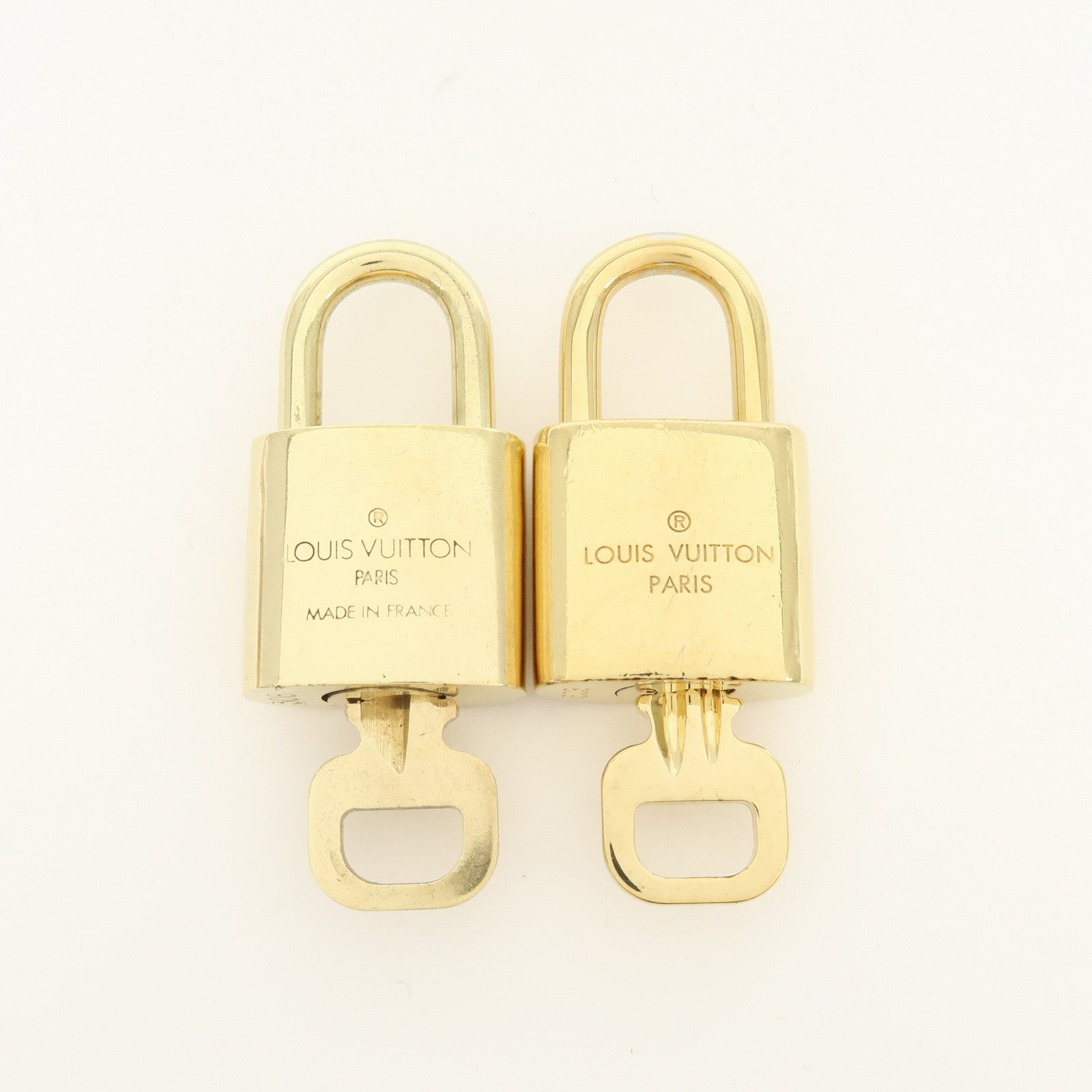 Louis Vuitton Lot of 10 Lock & Key Cadena Key Lock Gold