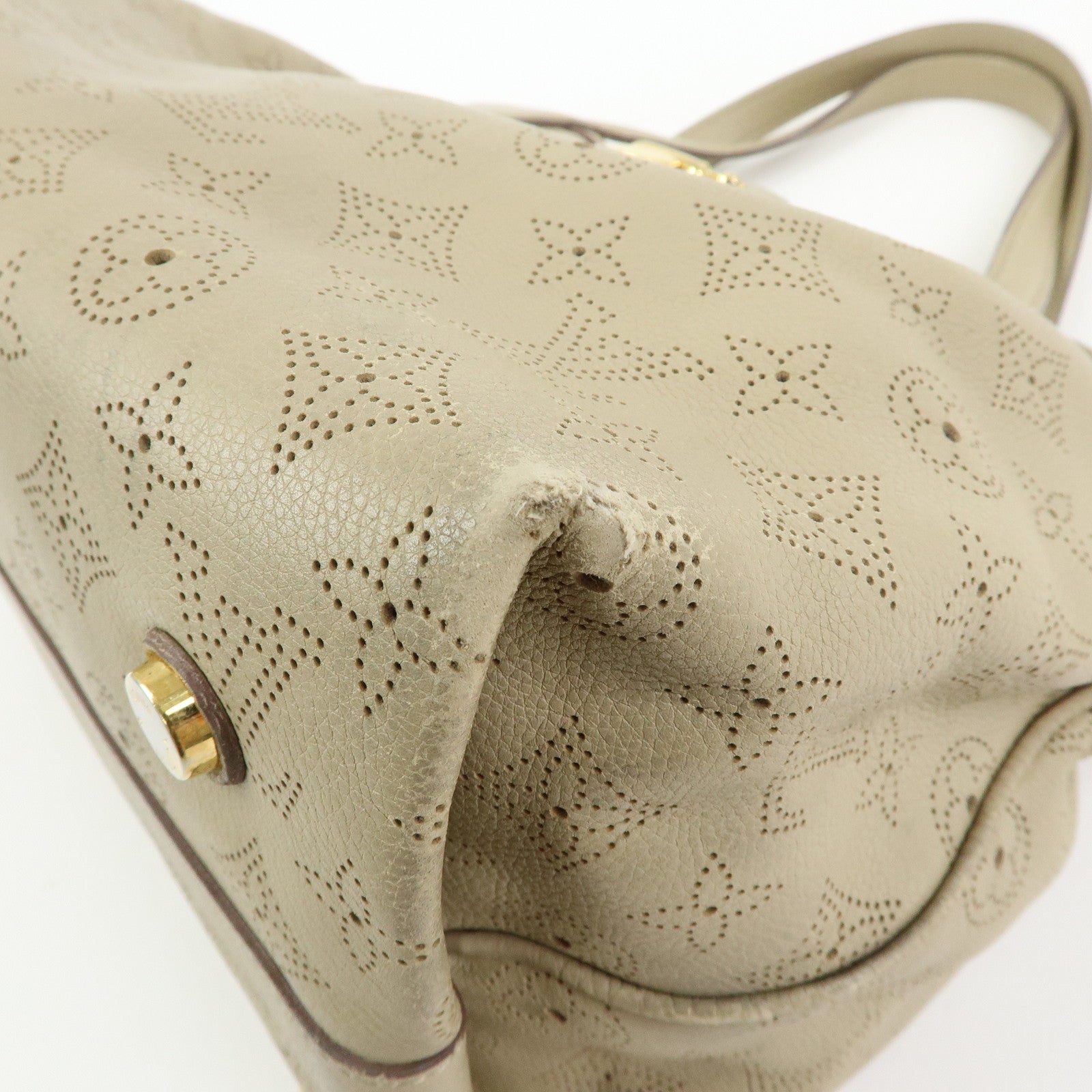 Louis Vuitton Monogram Mahina Cirrus PM Tote Hand Bag Opal M93818